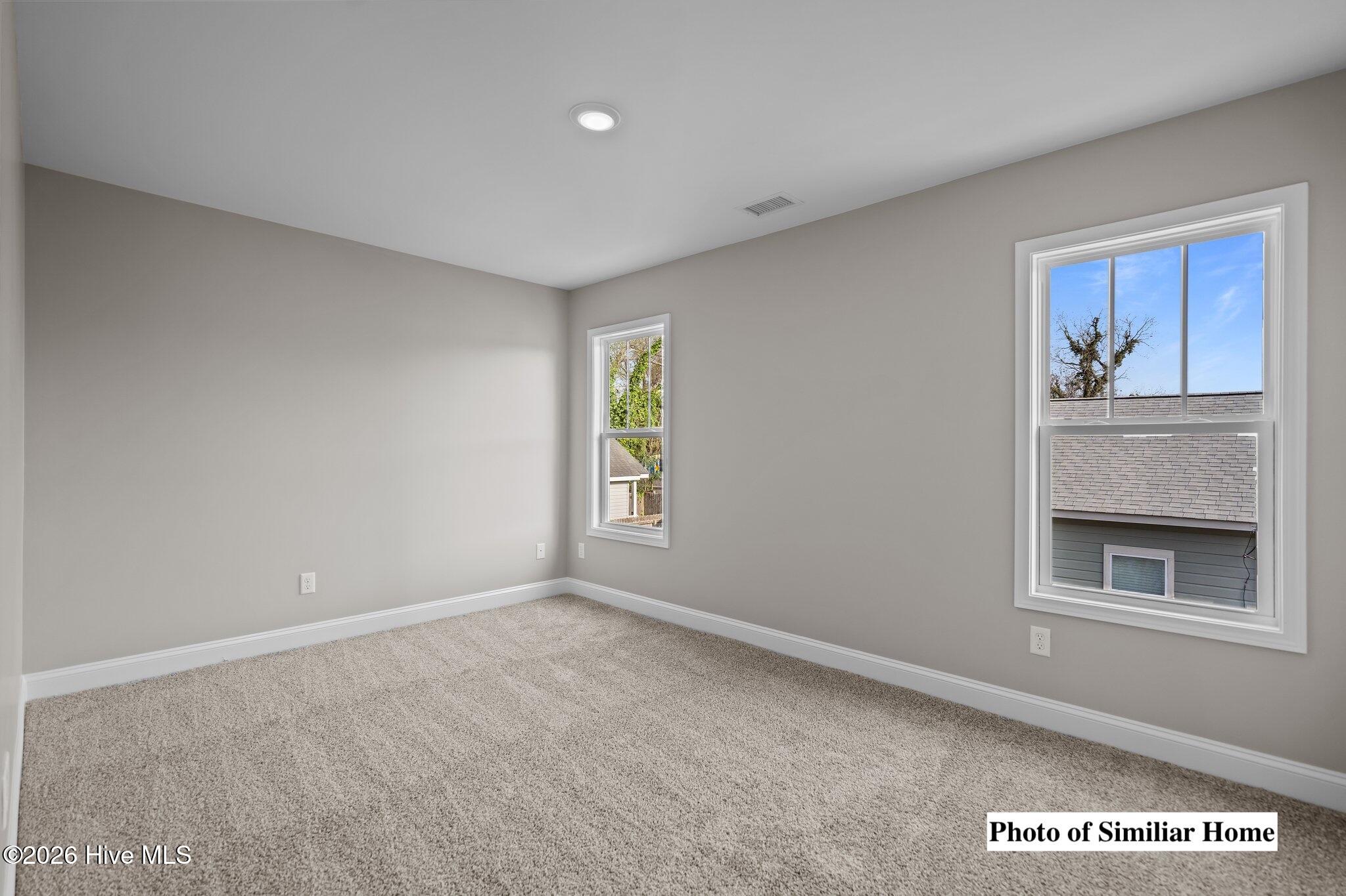 100556626 | Photo 25