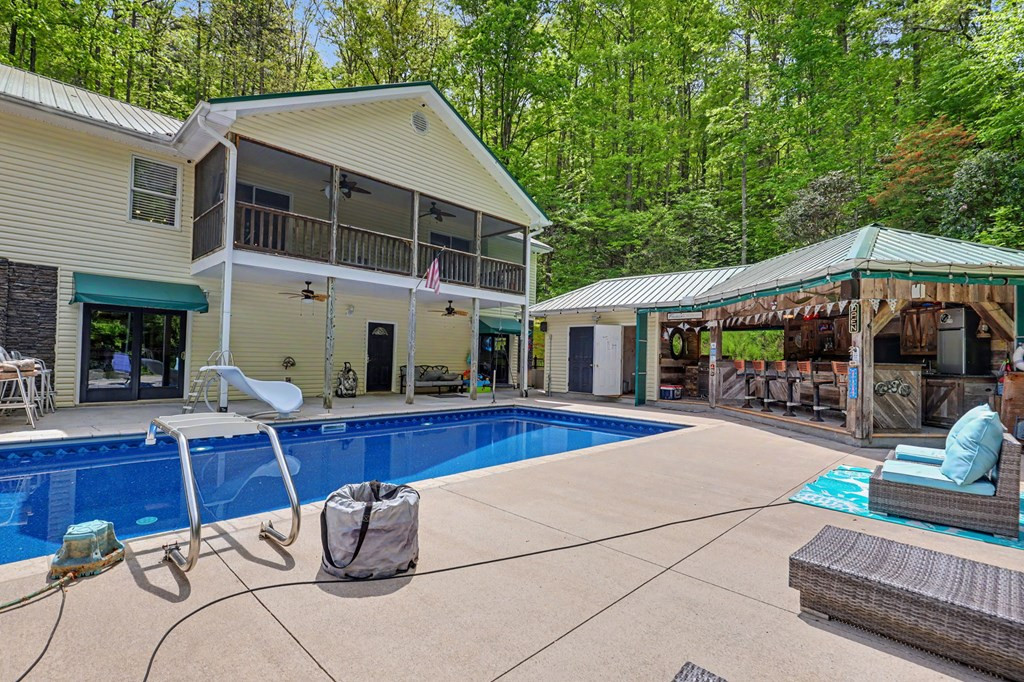 522 Fred Amos Road, Murphy, NC 28906 Listing Photo  9