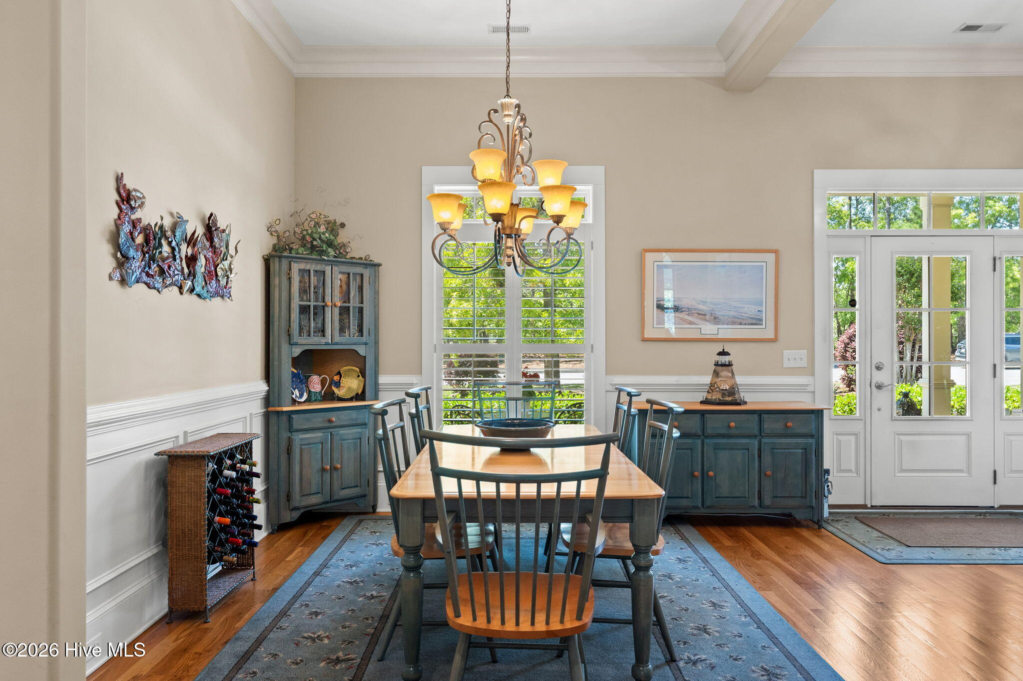 100567899 | Photo 25