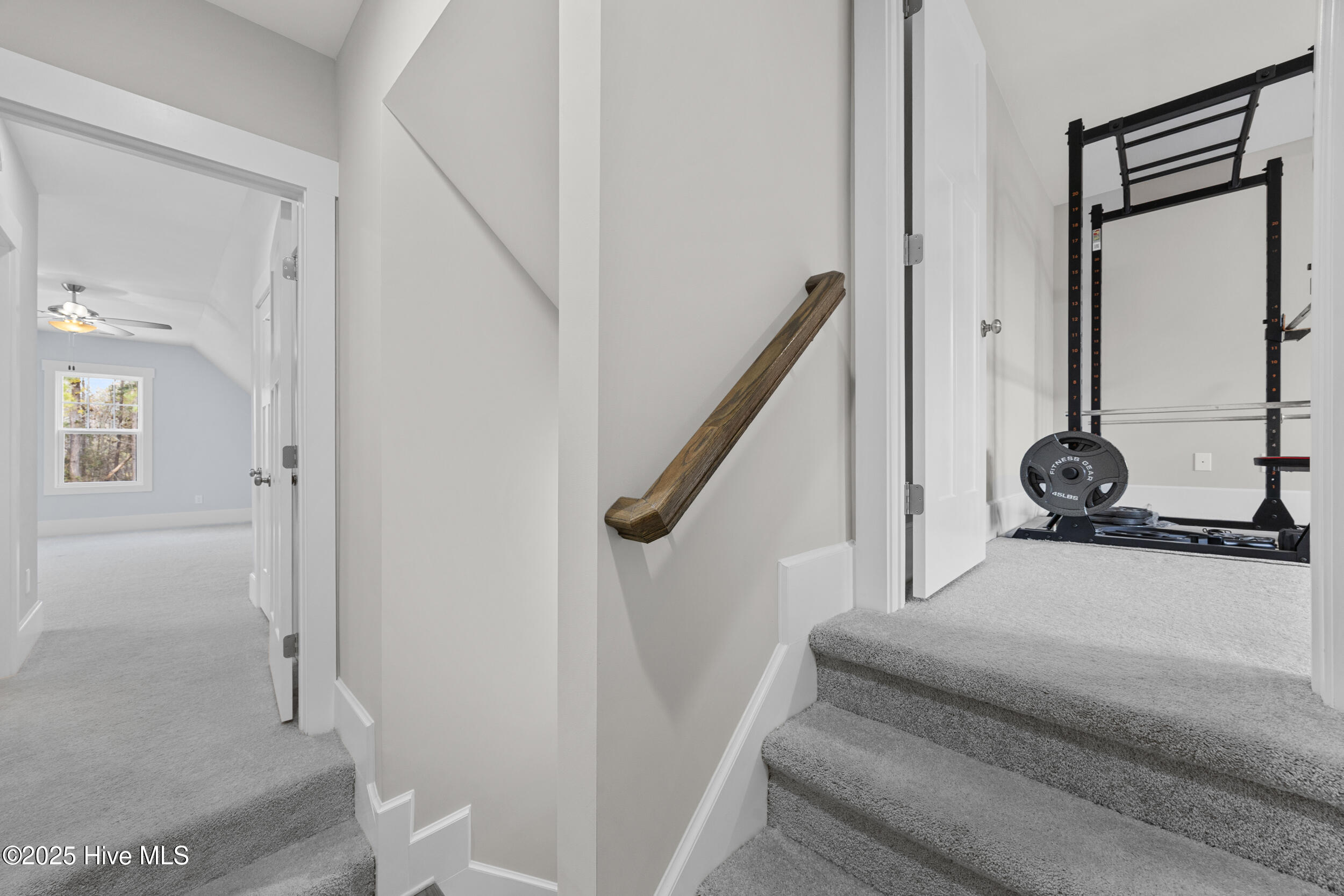 100544586 | Photo 45