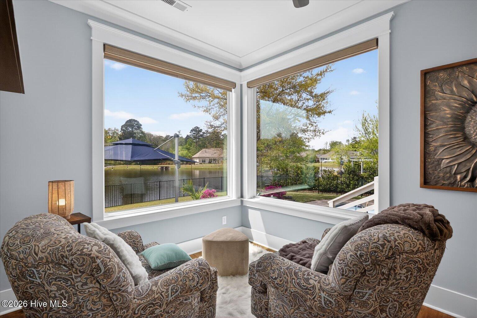 100566266 | Photo 33