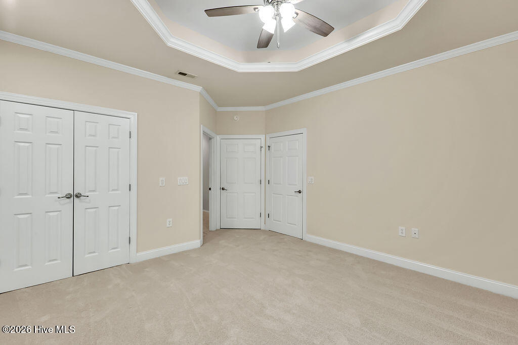 100558712 | Photo 21