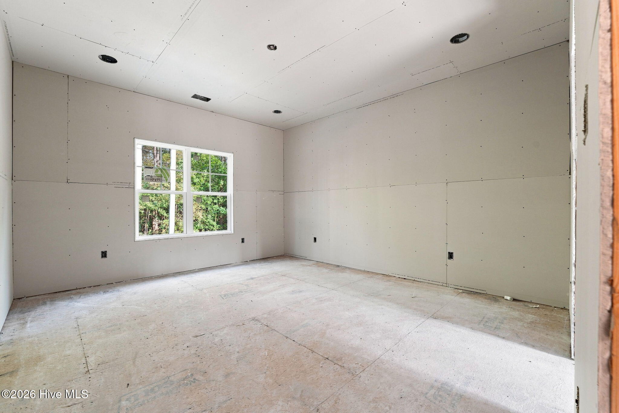 Photo 4 of Single family home for sale at 4 Mitchell Ct, Pinehurst, NC 28374 | MLS# 100600754 | Listing updated on 2026-09-02