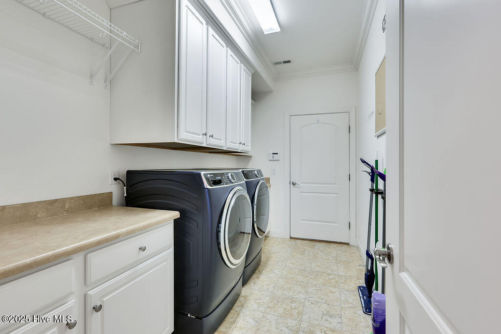 100544404 | Photo 24