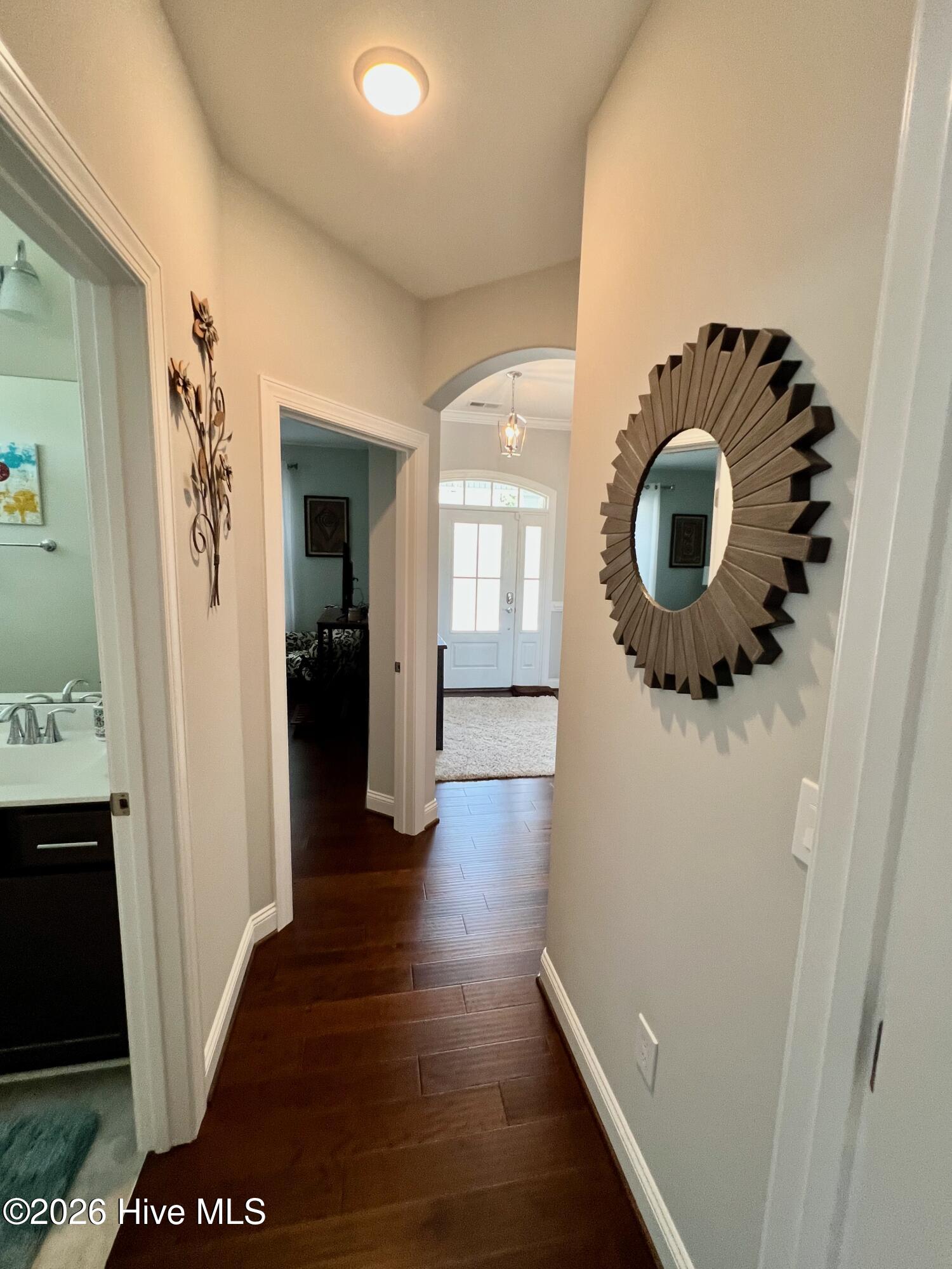 100549571 | Photo 52