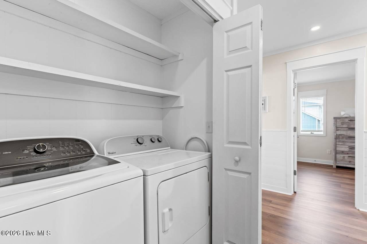 100556593 | Photo 68