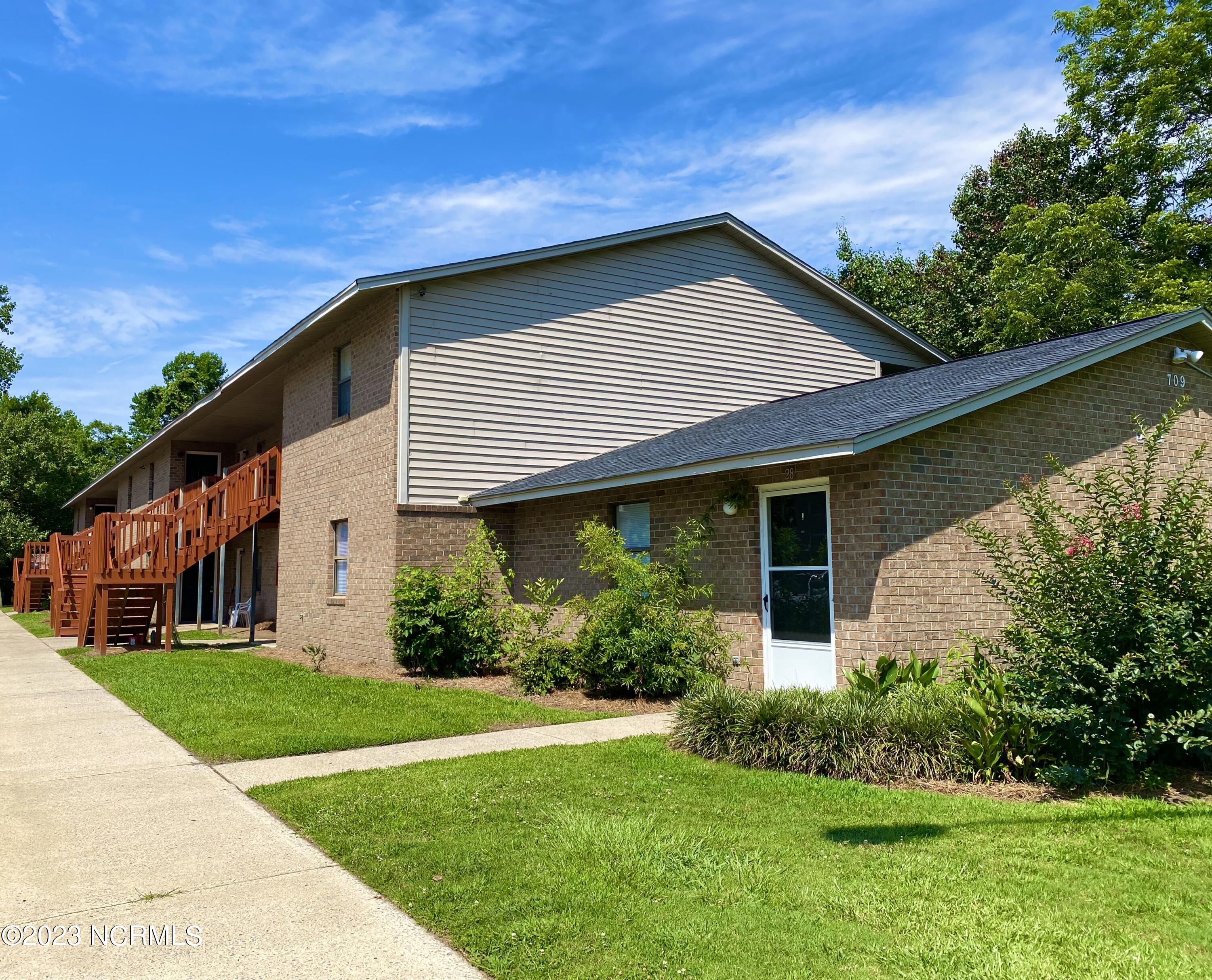 709 Patton Circle, Winterville, NC, 28590