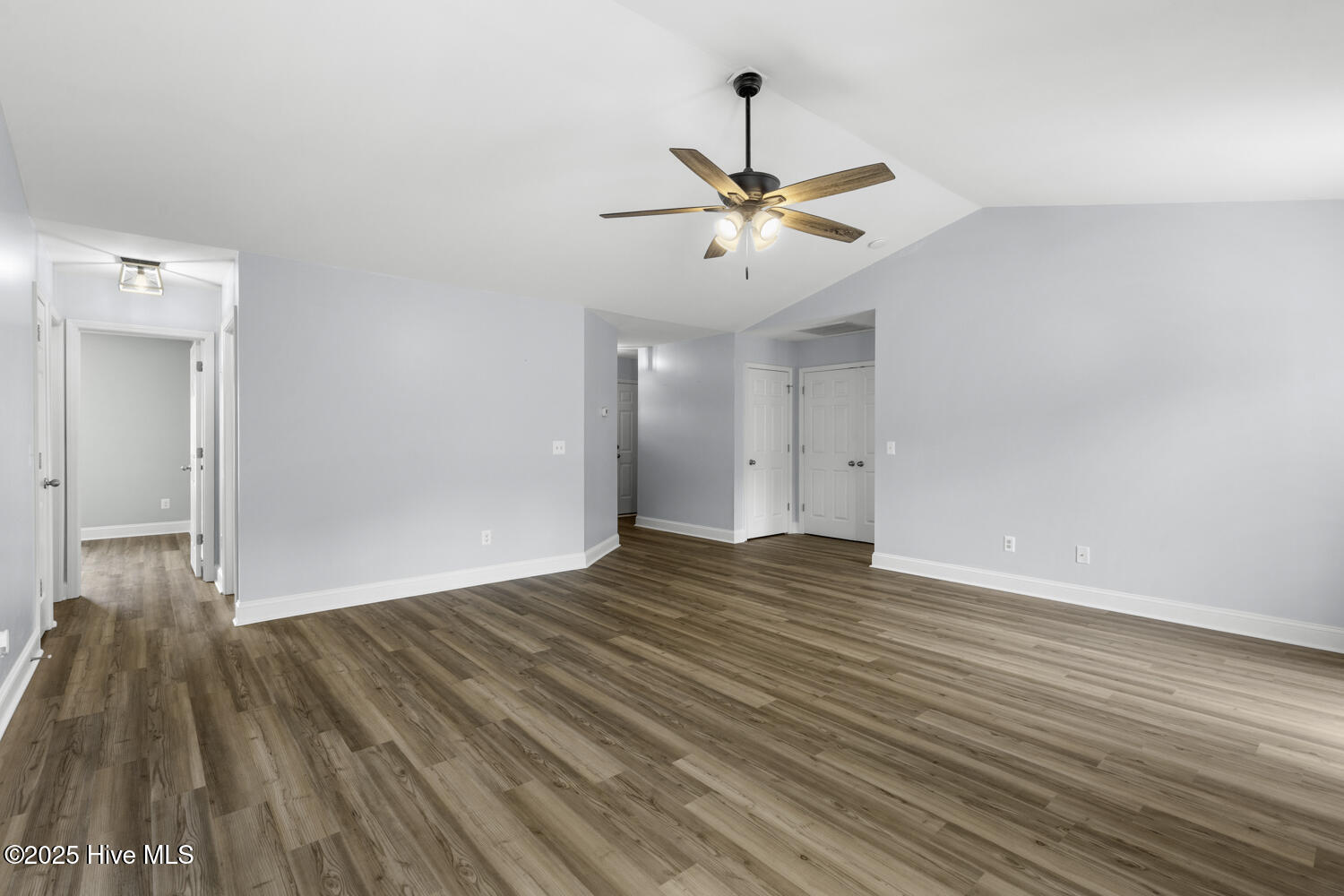 310 Dillard Lane, Richlands, NC 28574 – photo 8: dillard-7