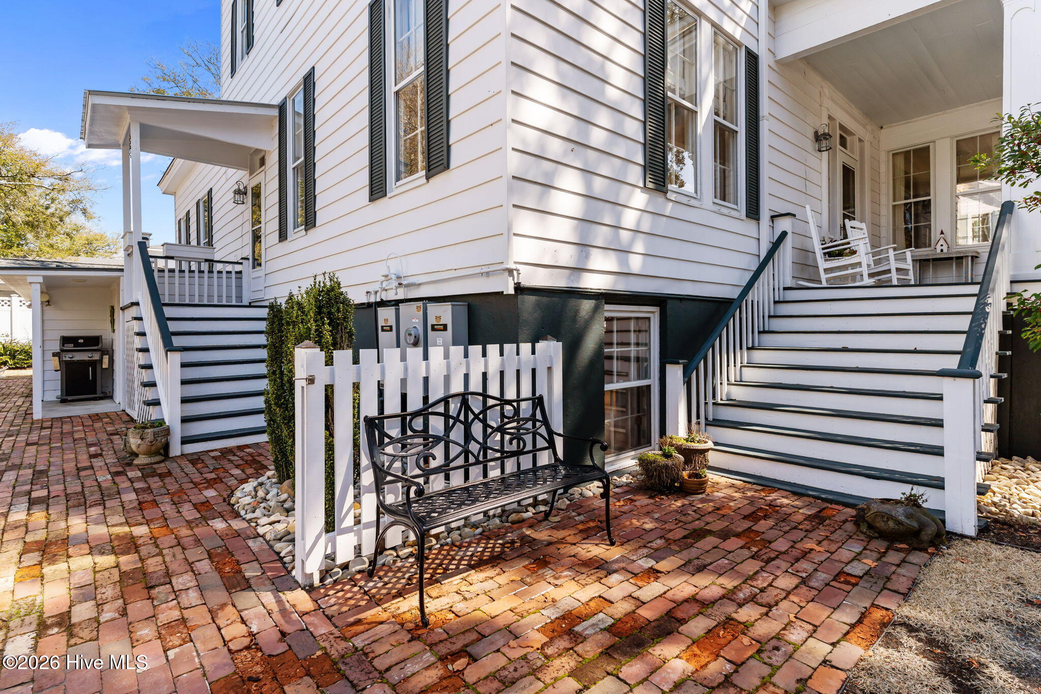 100562122 | Photo 67