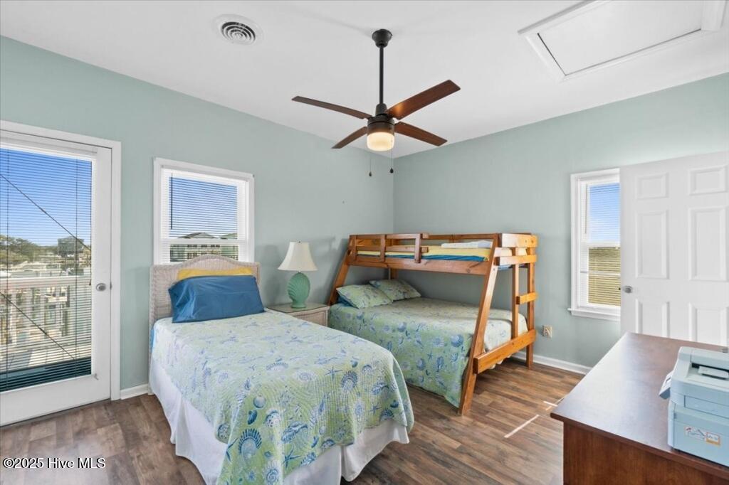 100507121 | Photo 22