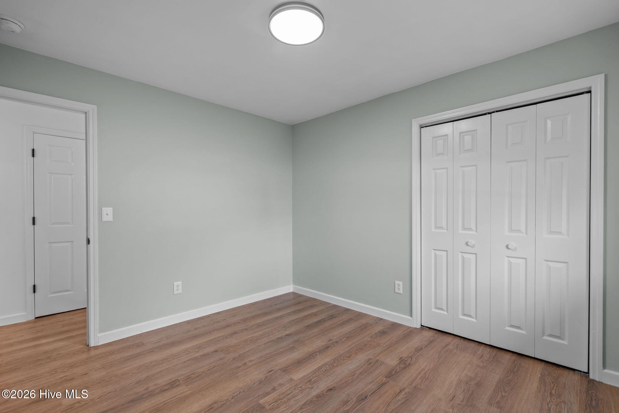 100541666 | Photo 47