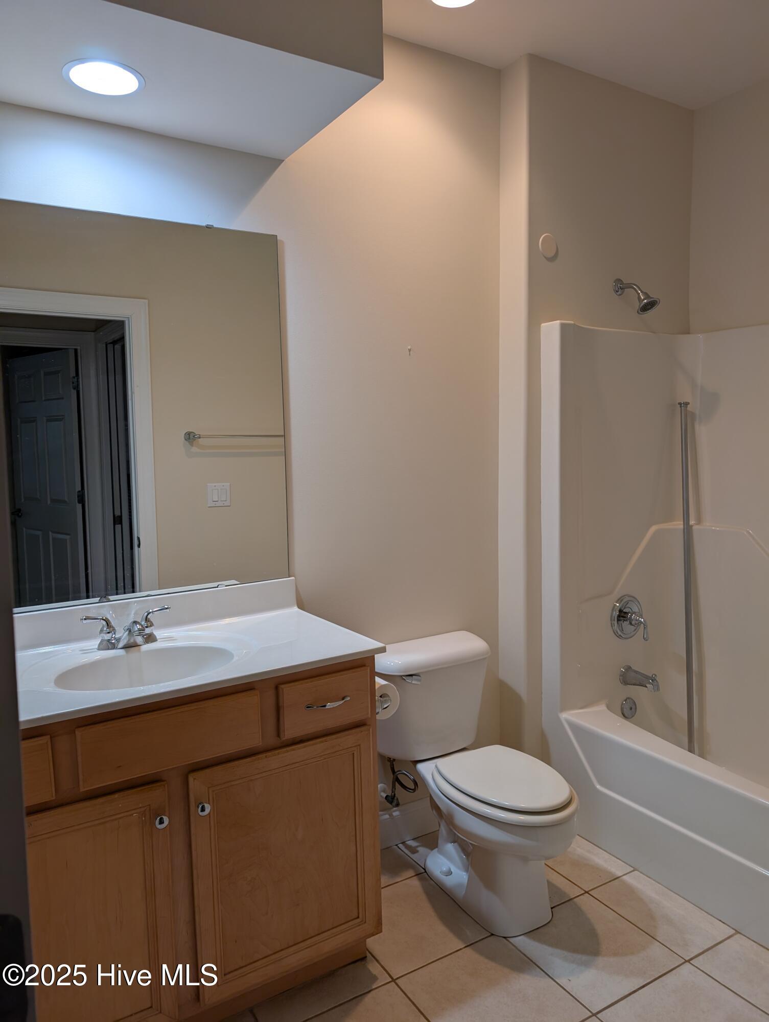 100522751 | Photo 16