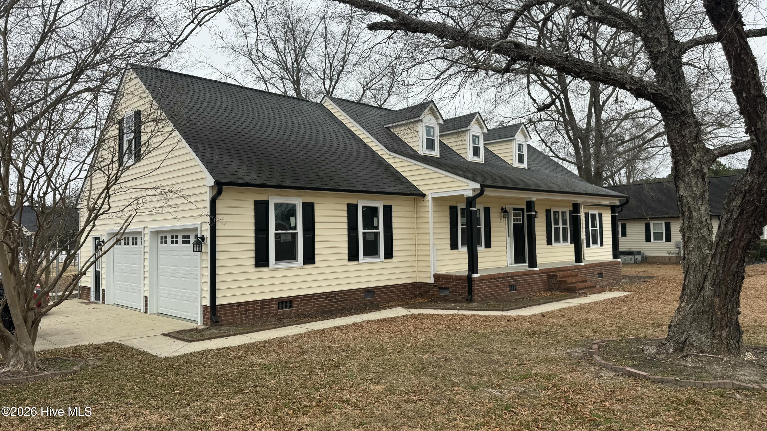 130 Exmoor Road, Savannah, GA, 31302