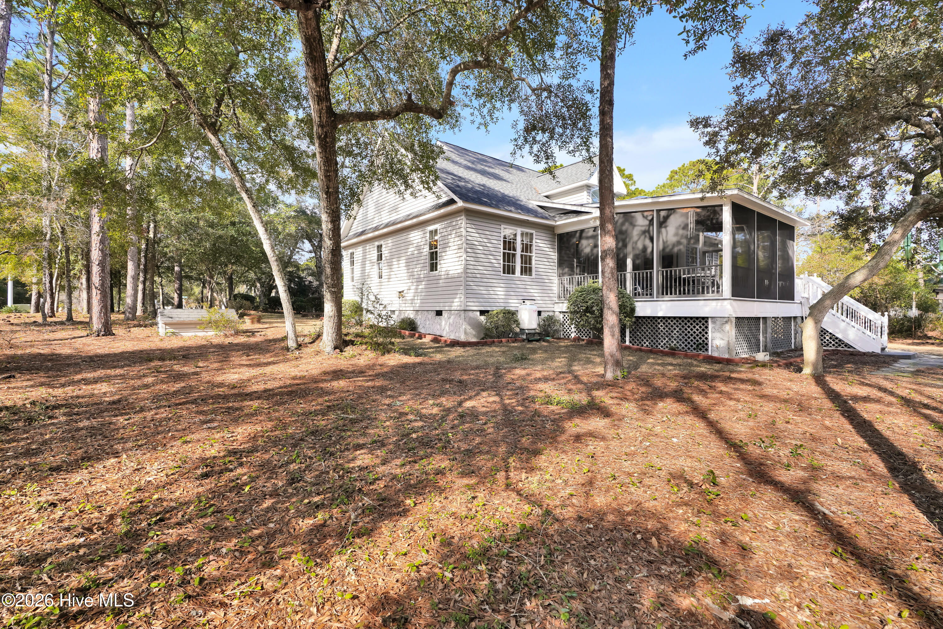 100549452 | Photo 37