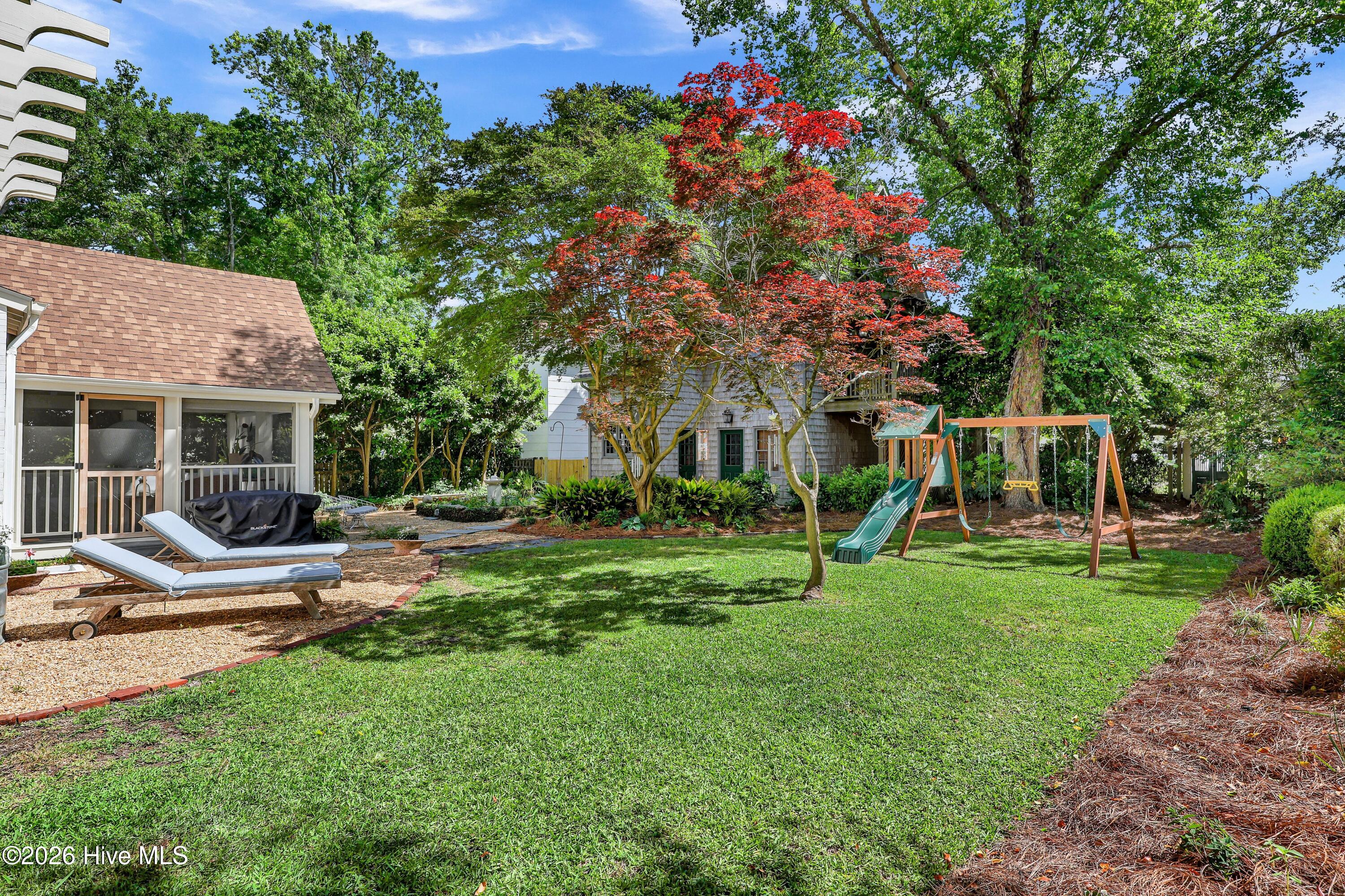 100570649 | Photo 59