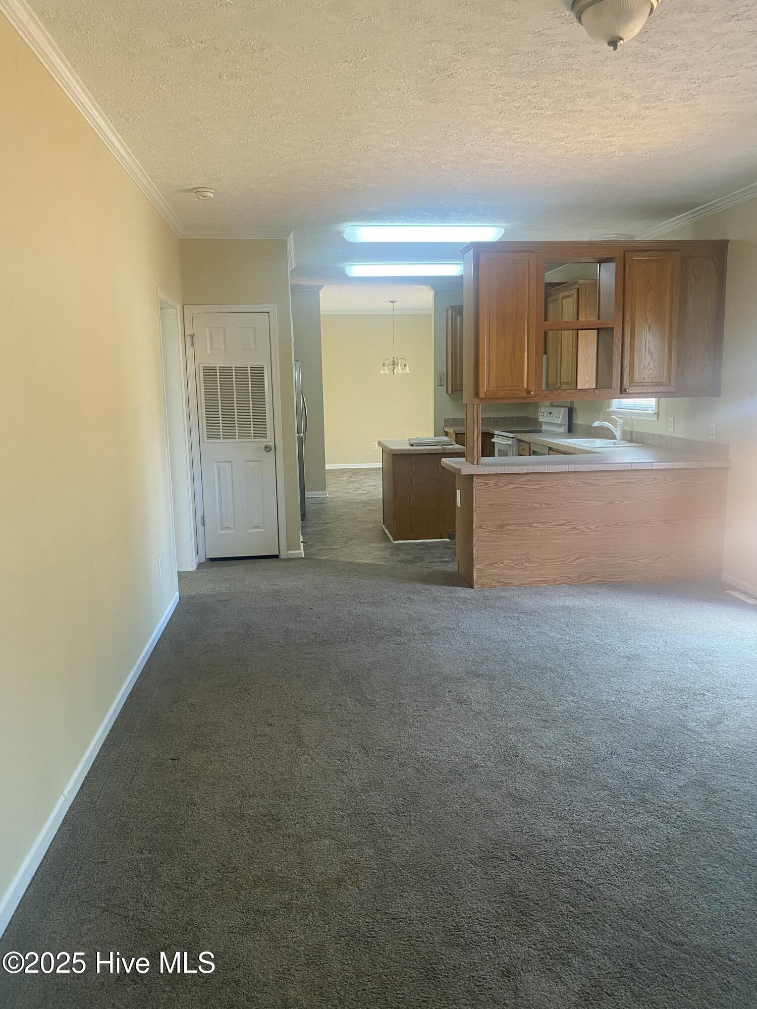 152 Meadowlark Lane,Newport