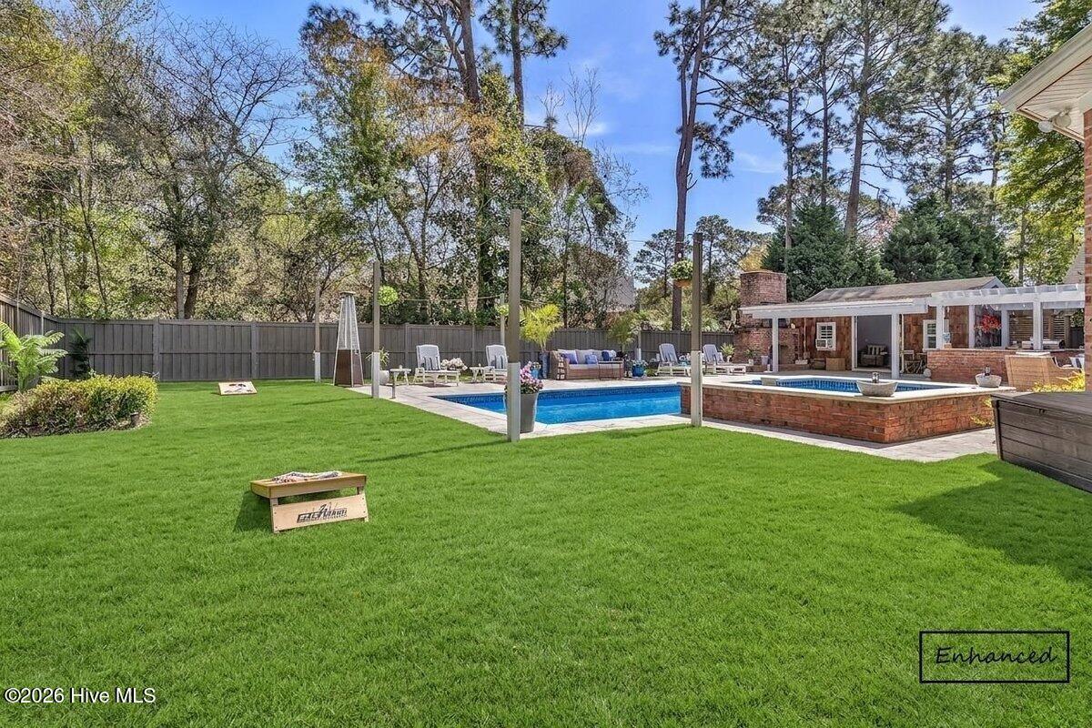 100564665 | Photo 55