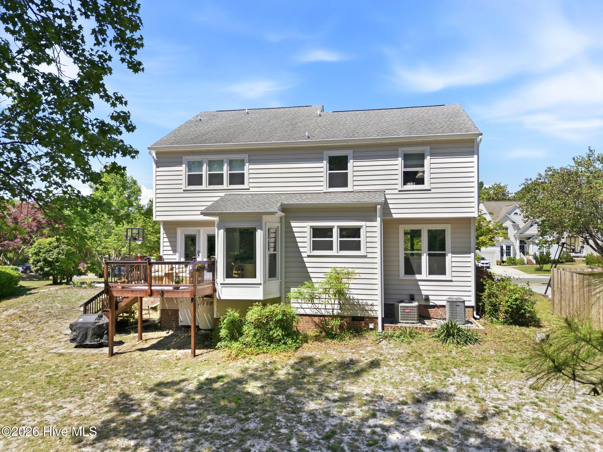 100568966 | Photo 57