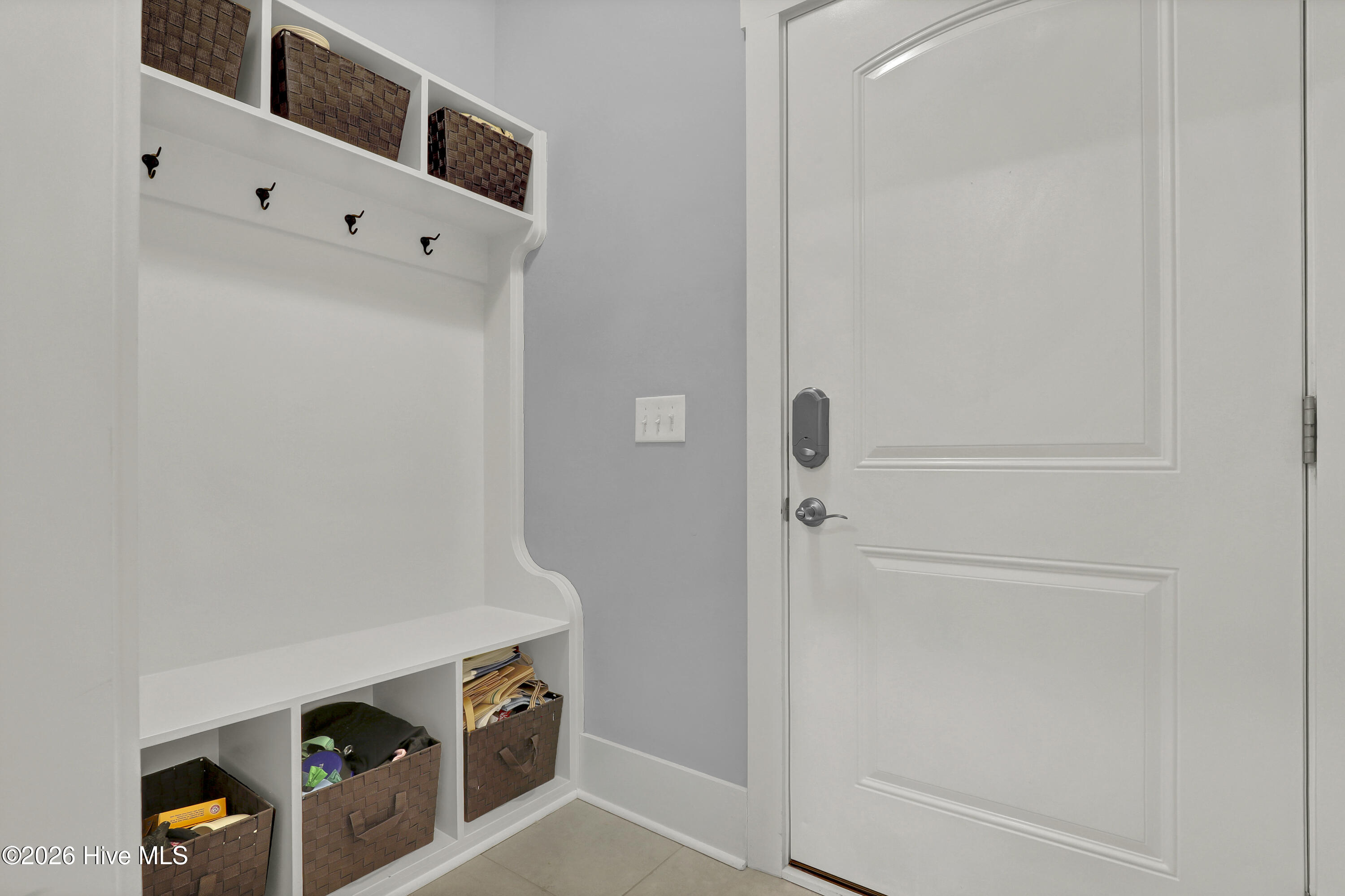 100559745 | Photo 26