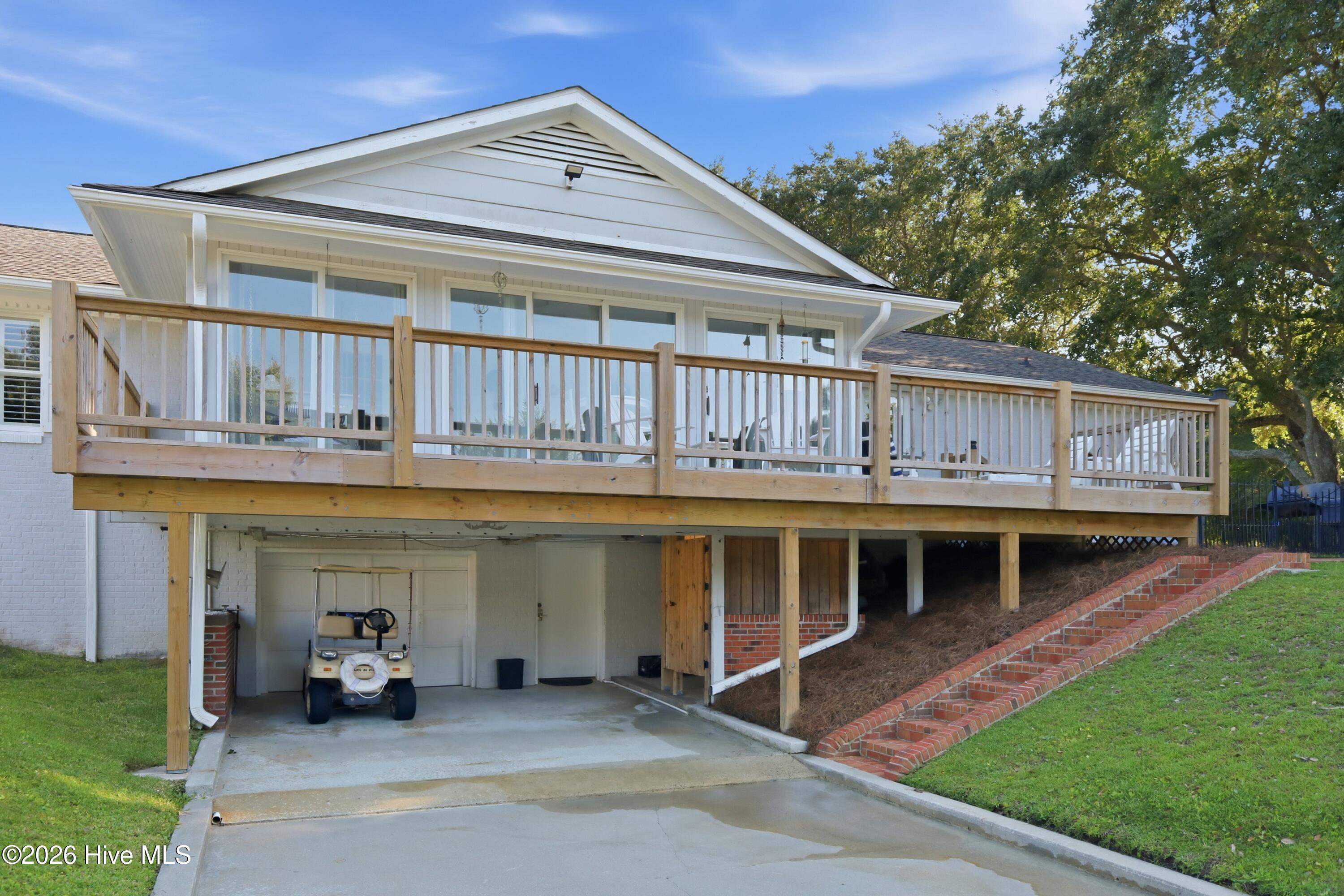 104 Sea Trace Lane,Newport
