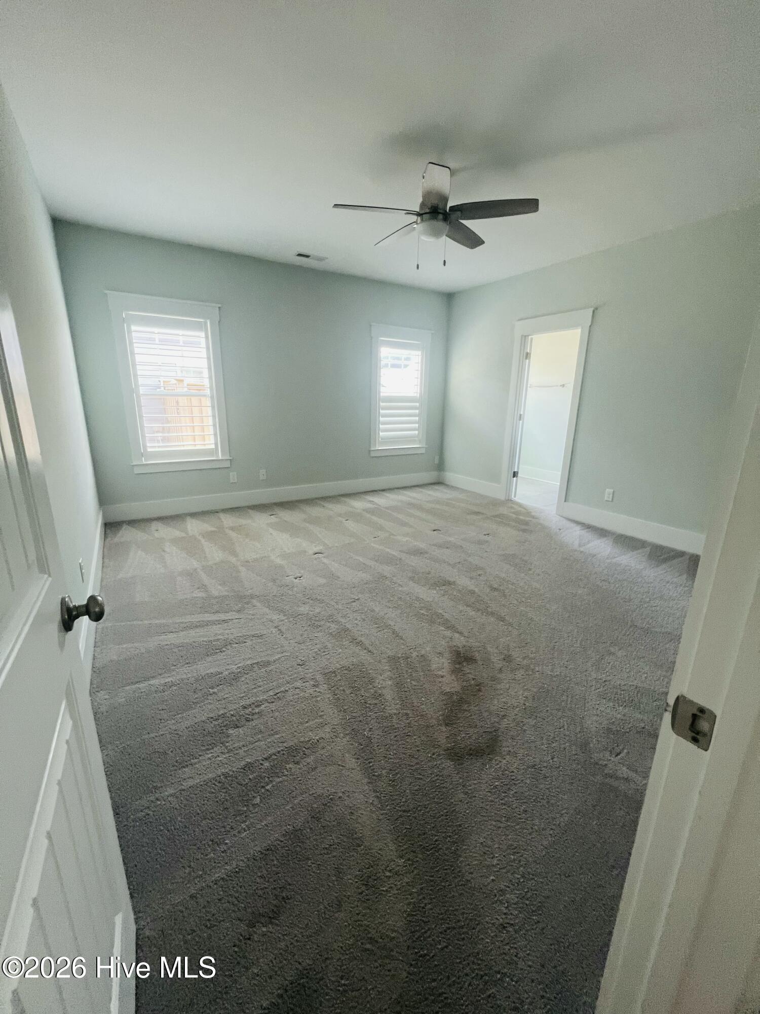 100559549 | Photo 15