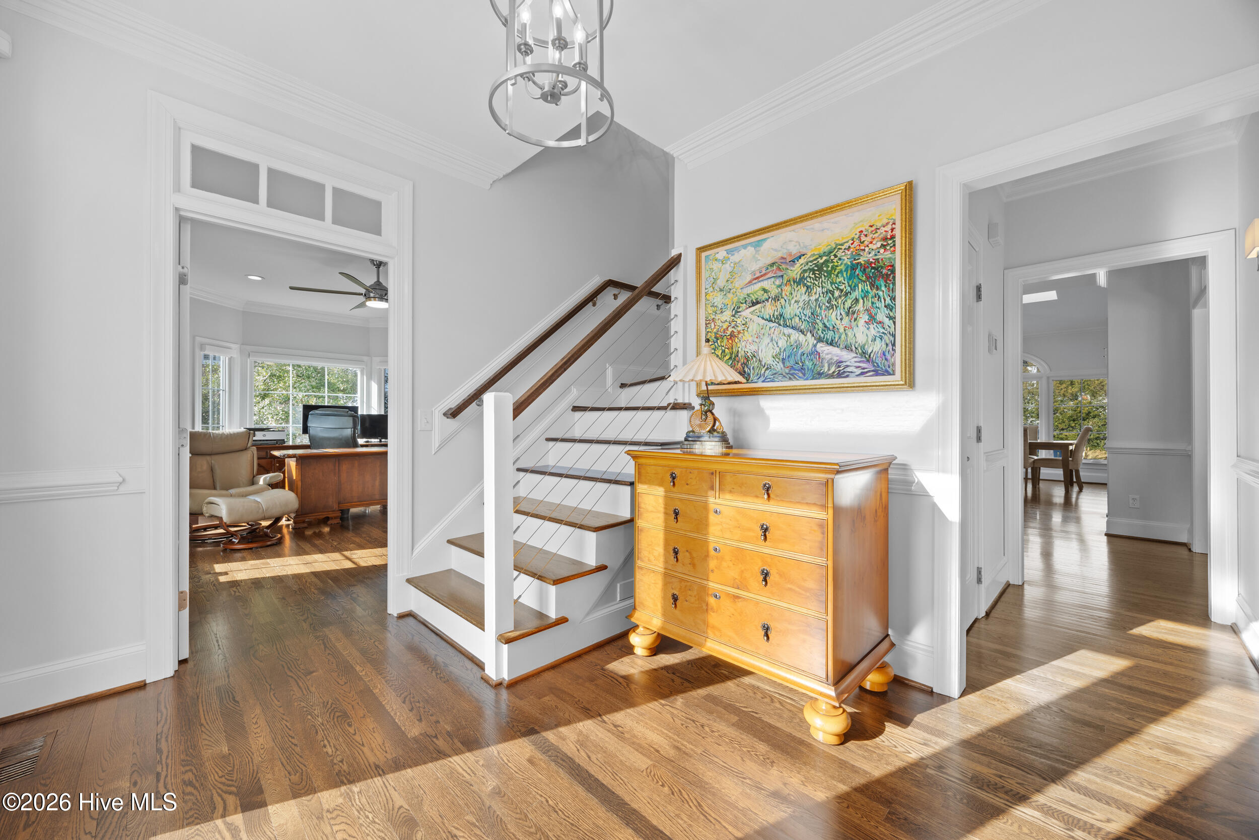 100553782 | Photo 10