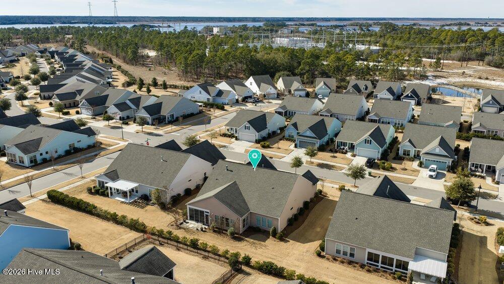 100554941 | Photo 36