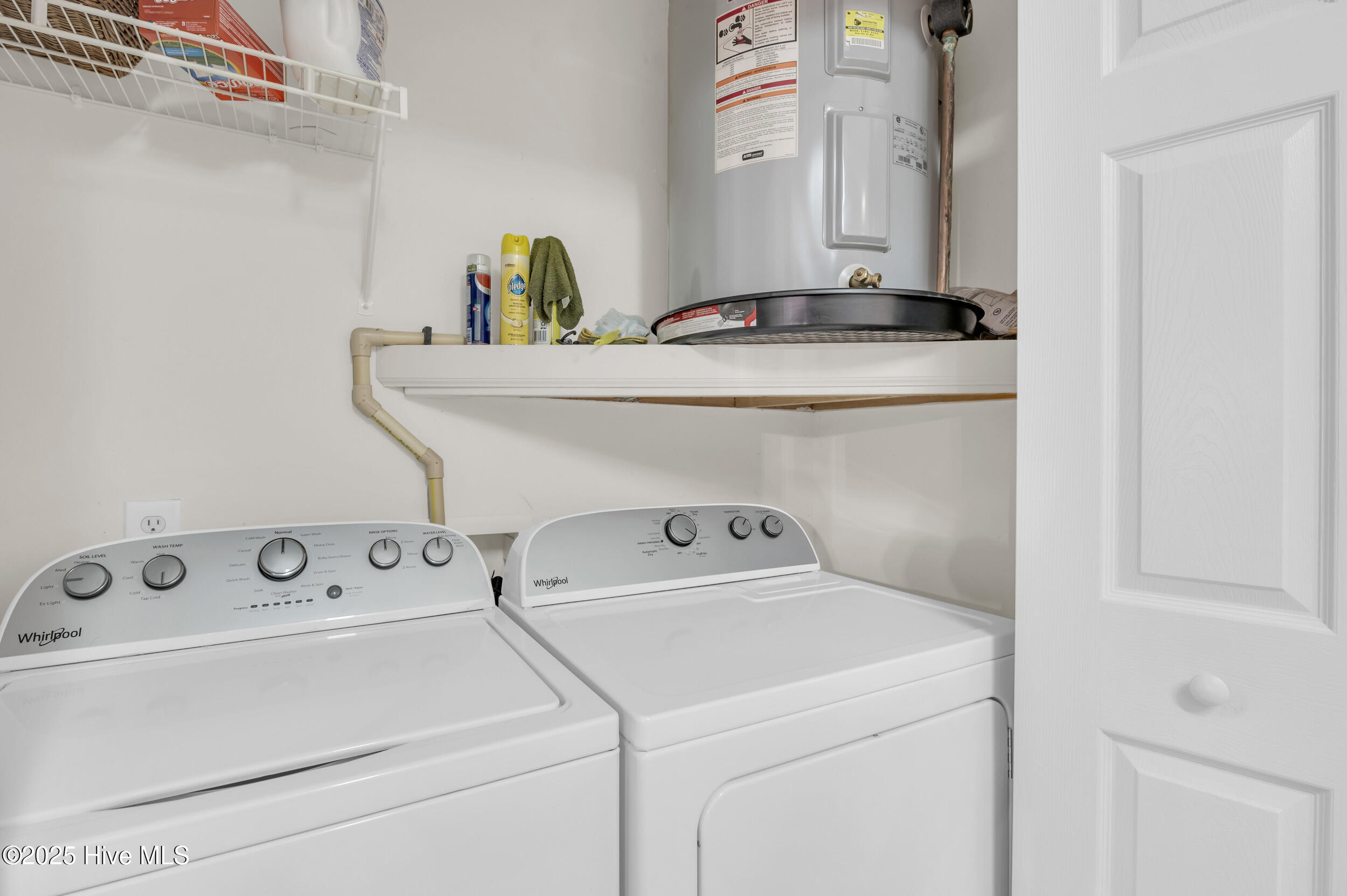 100531306 | Photo 13