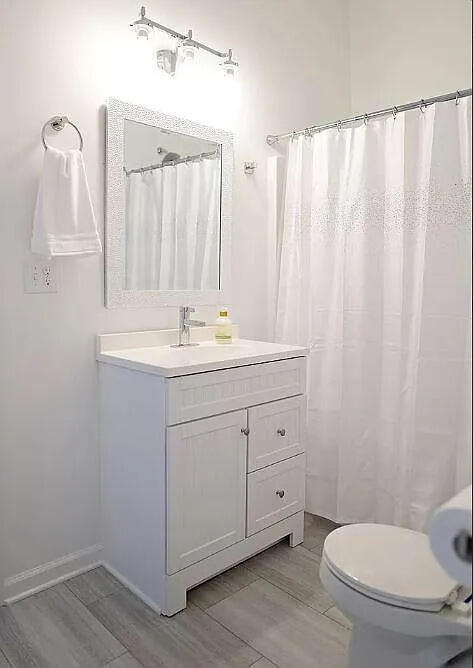 2c9c0744024a52aa2e40e50a4dfa4da1-uncropp