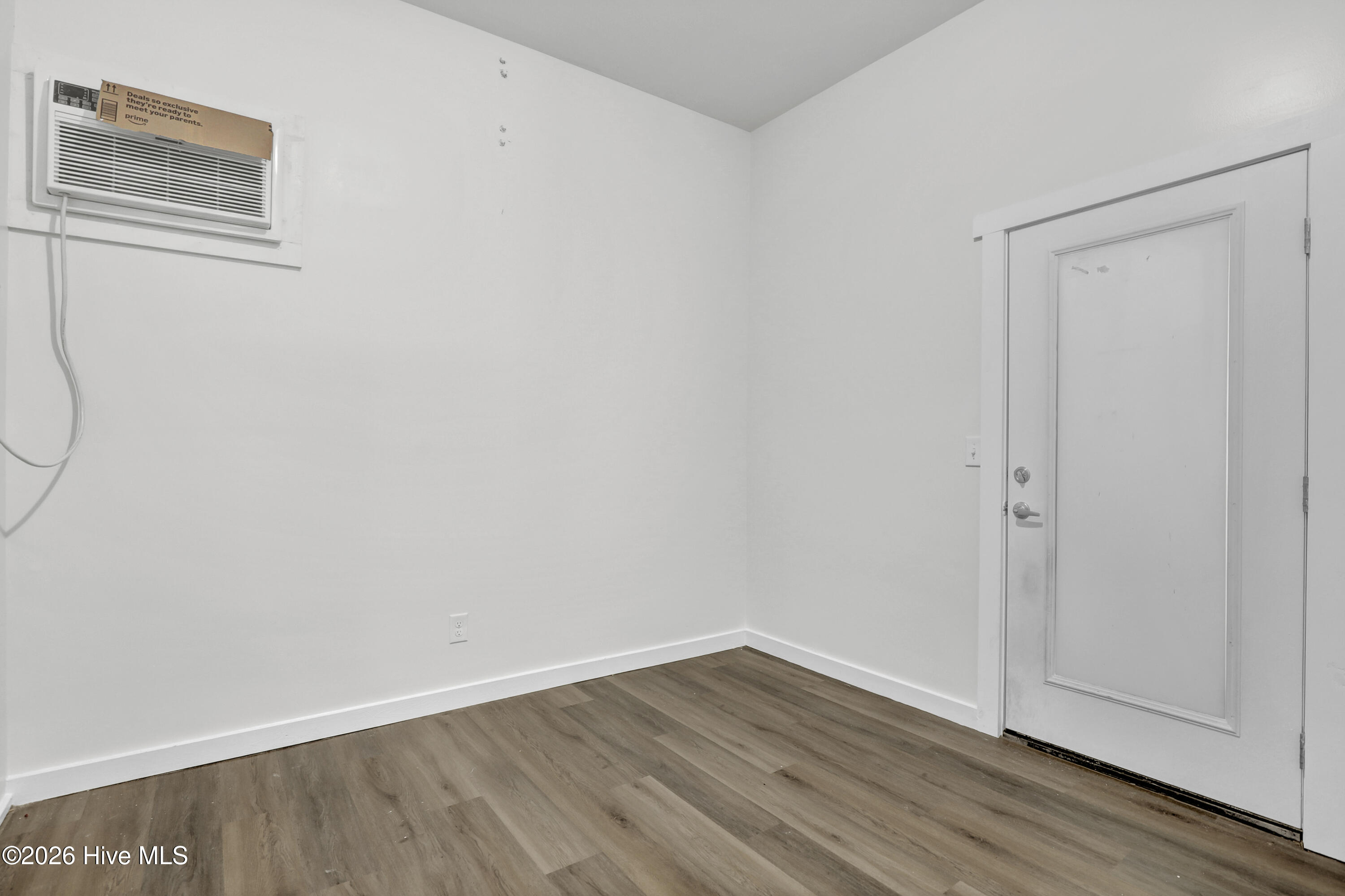 100551394 | Photo 52