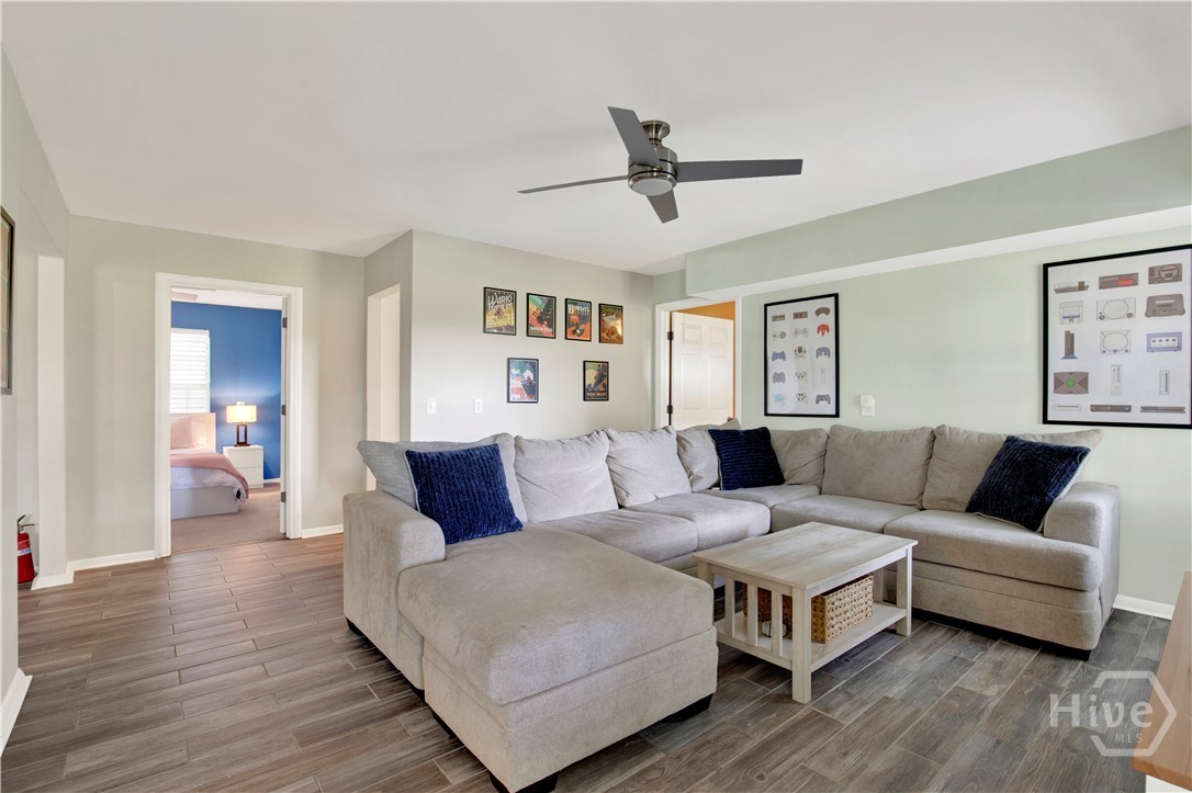 Bonus Living Room