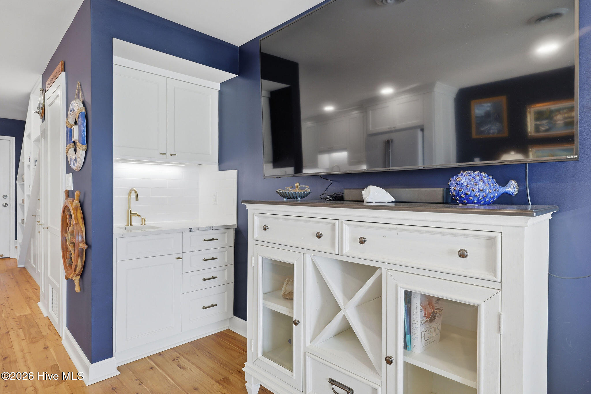 100559575 | Photo 21