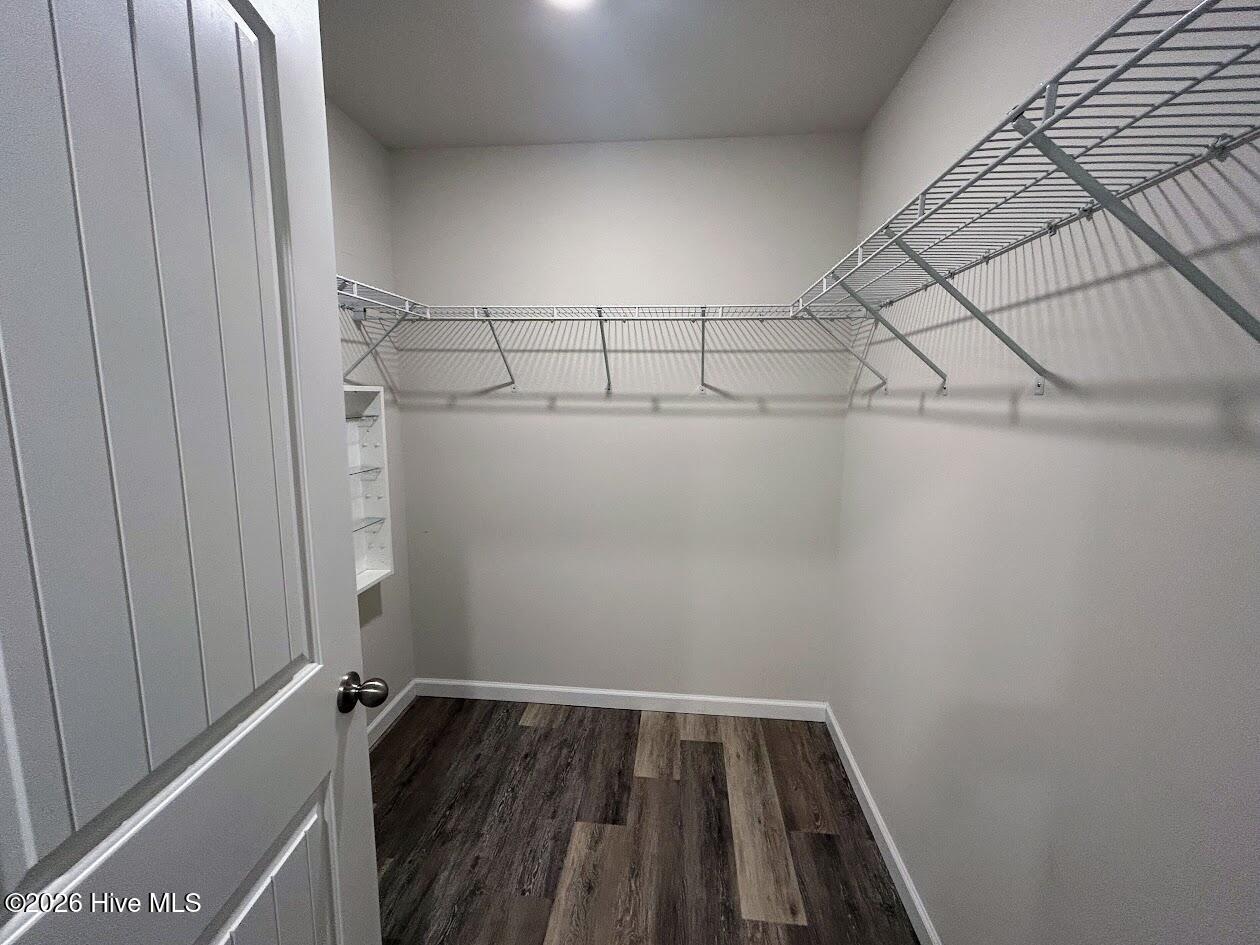 100562771 | Photo 21