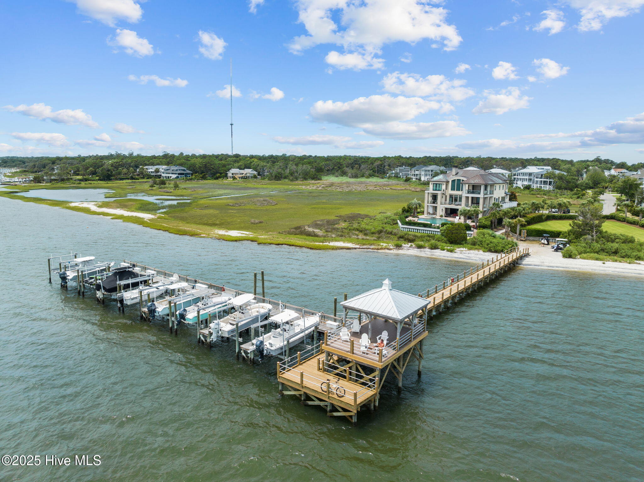 100546200 | Photo 45