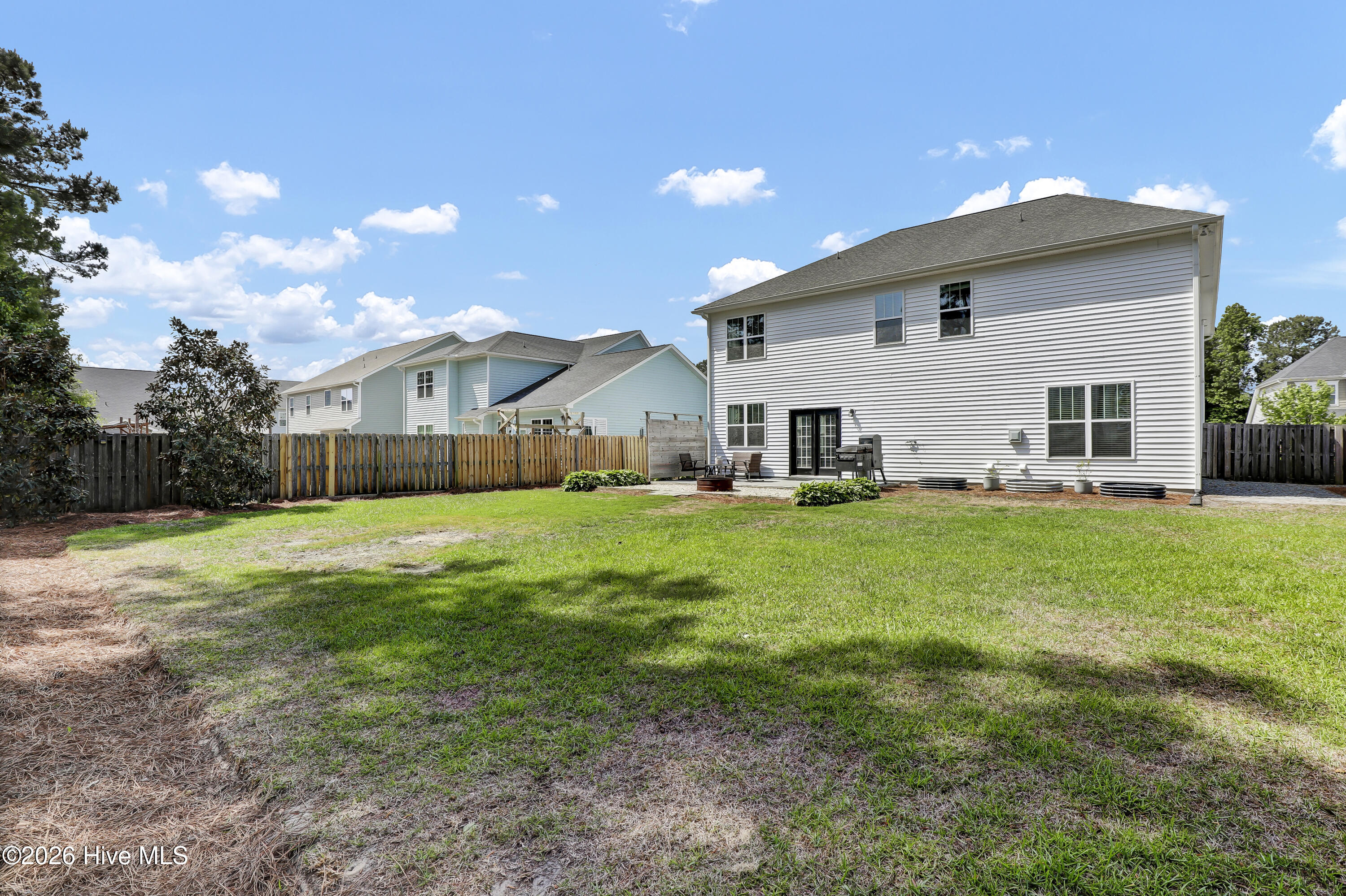 100569248 | Photo 49