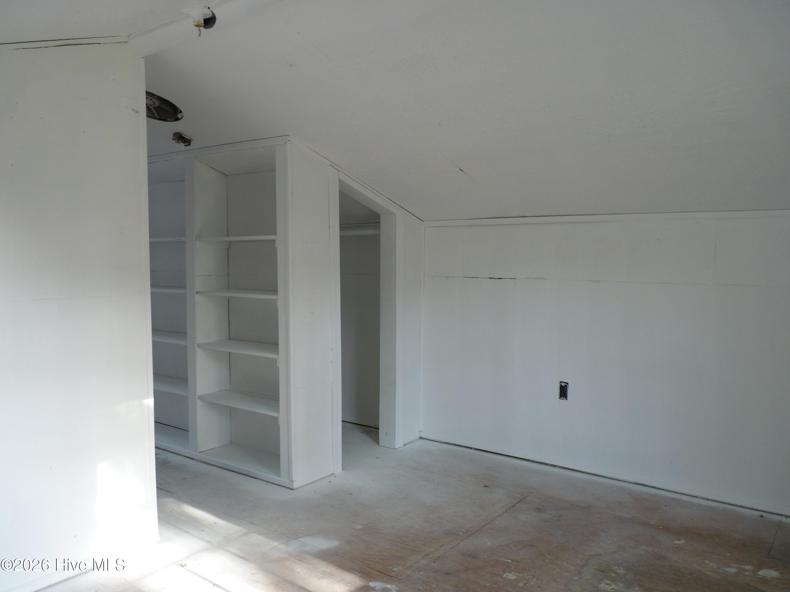 210 Shore Road, Newport, NC, 28570