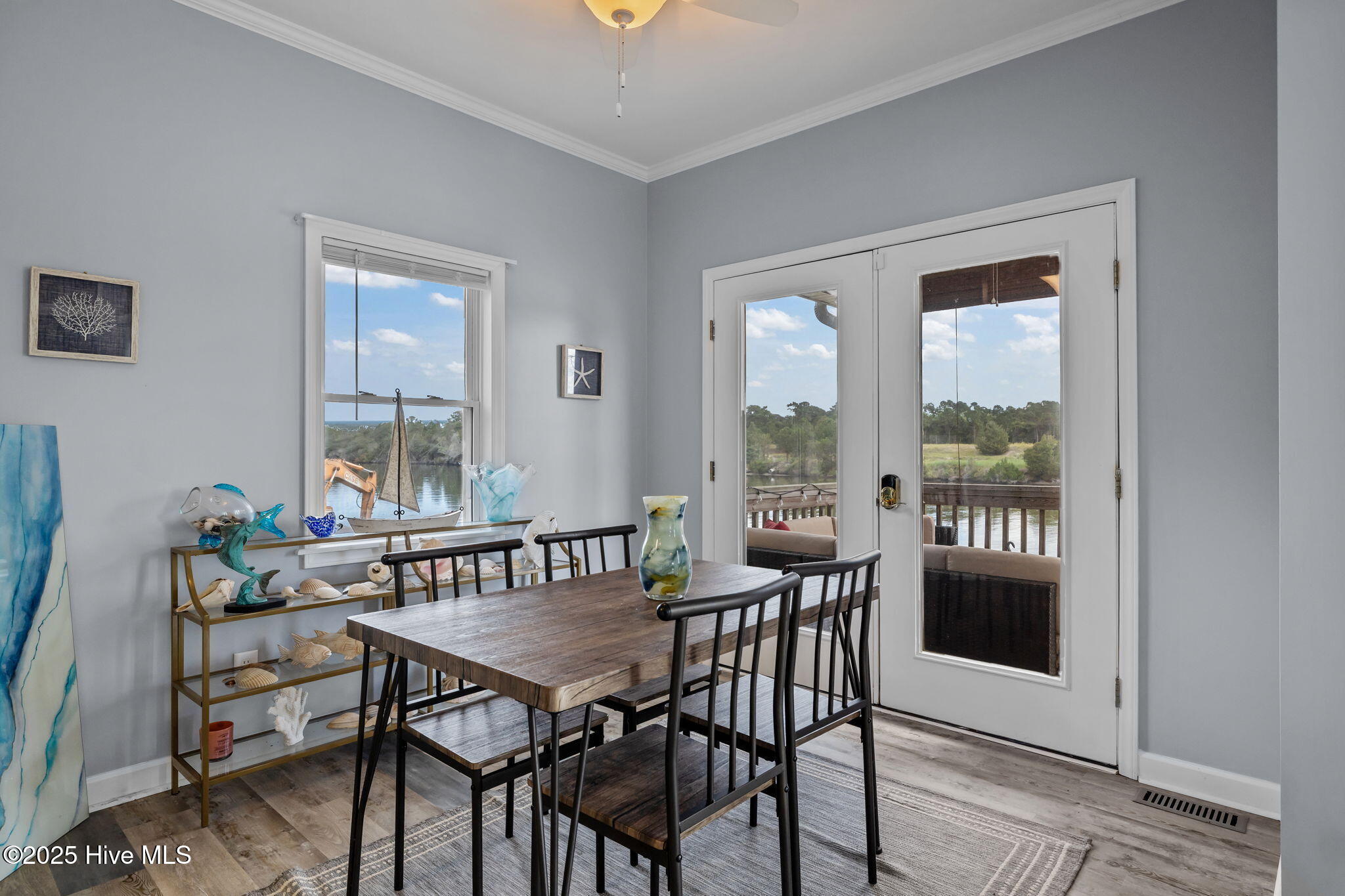 850 Sea Gate Drive,Newport