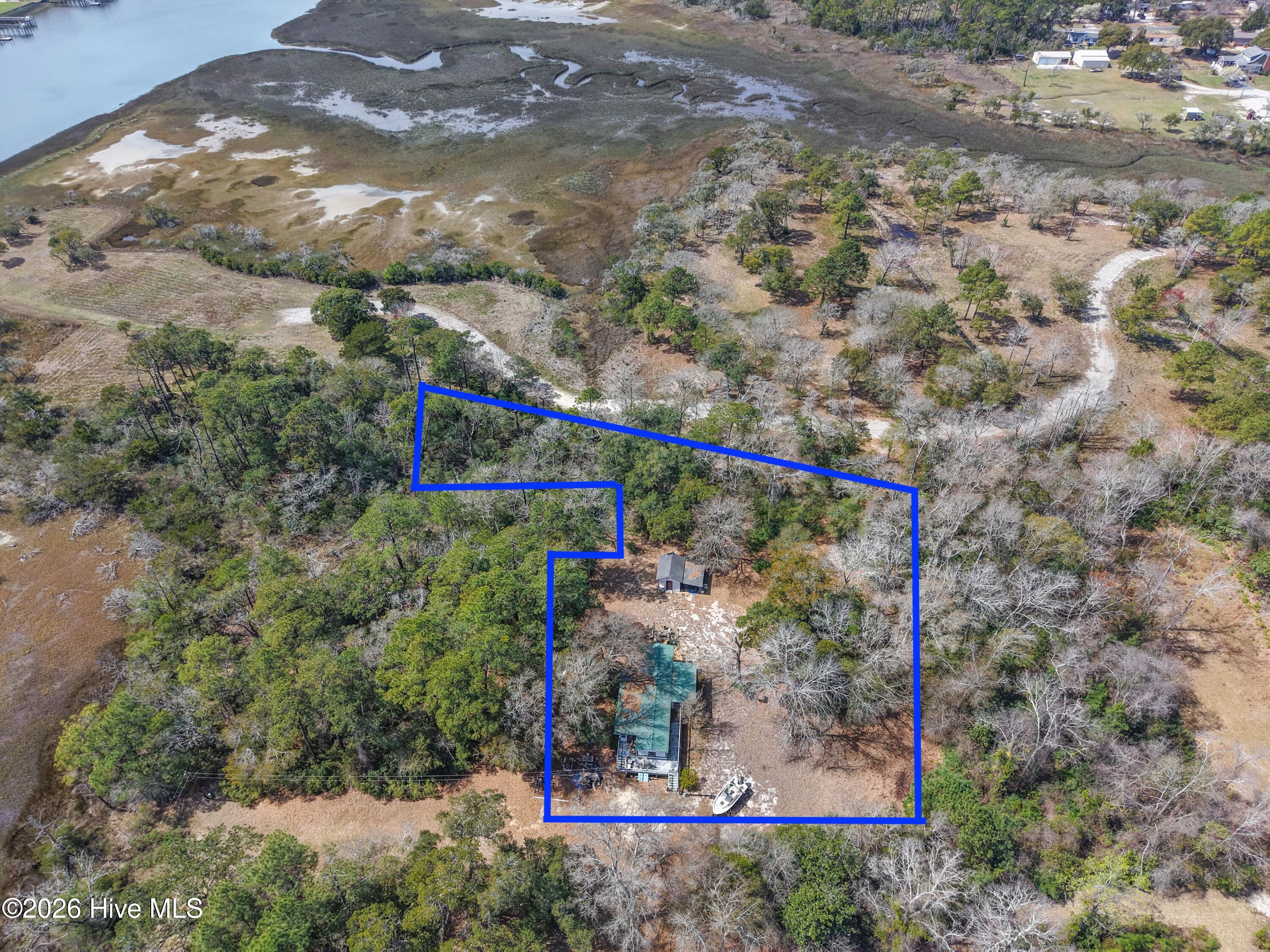 100567014 | Photo 36