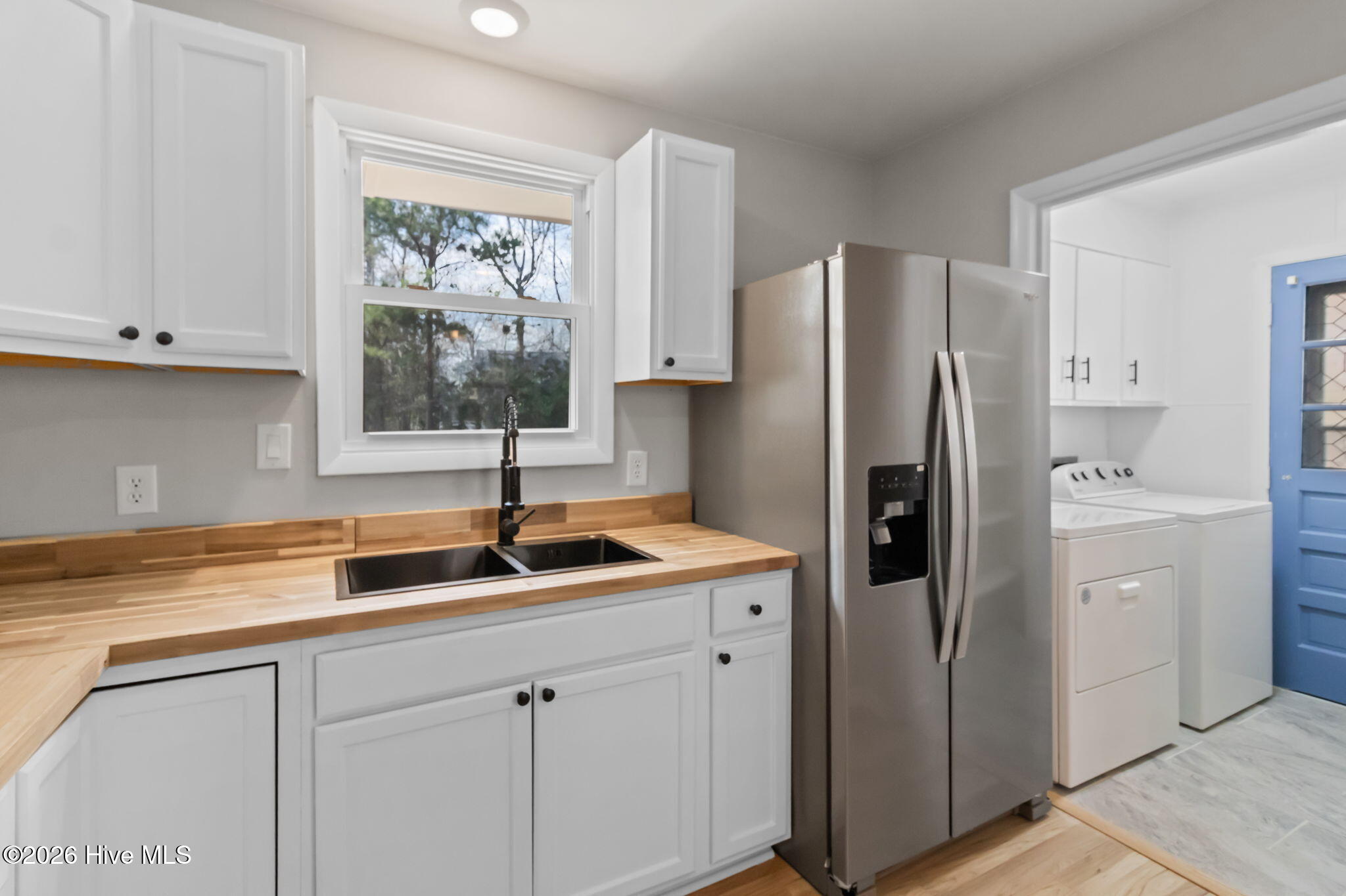 100557666 | Photo 10