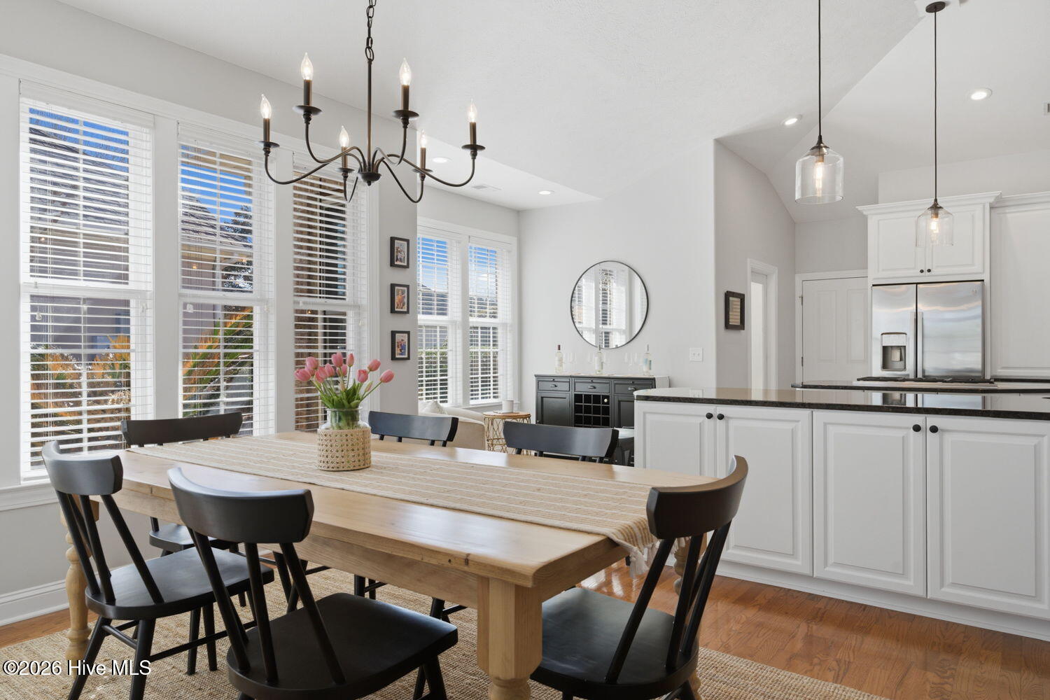 100555099 | Photo 15