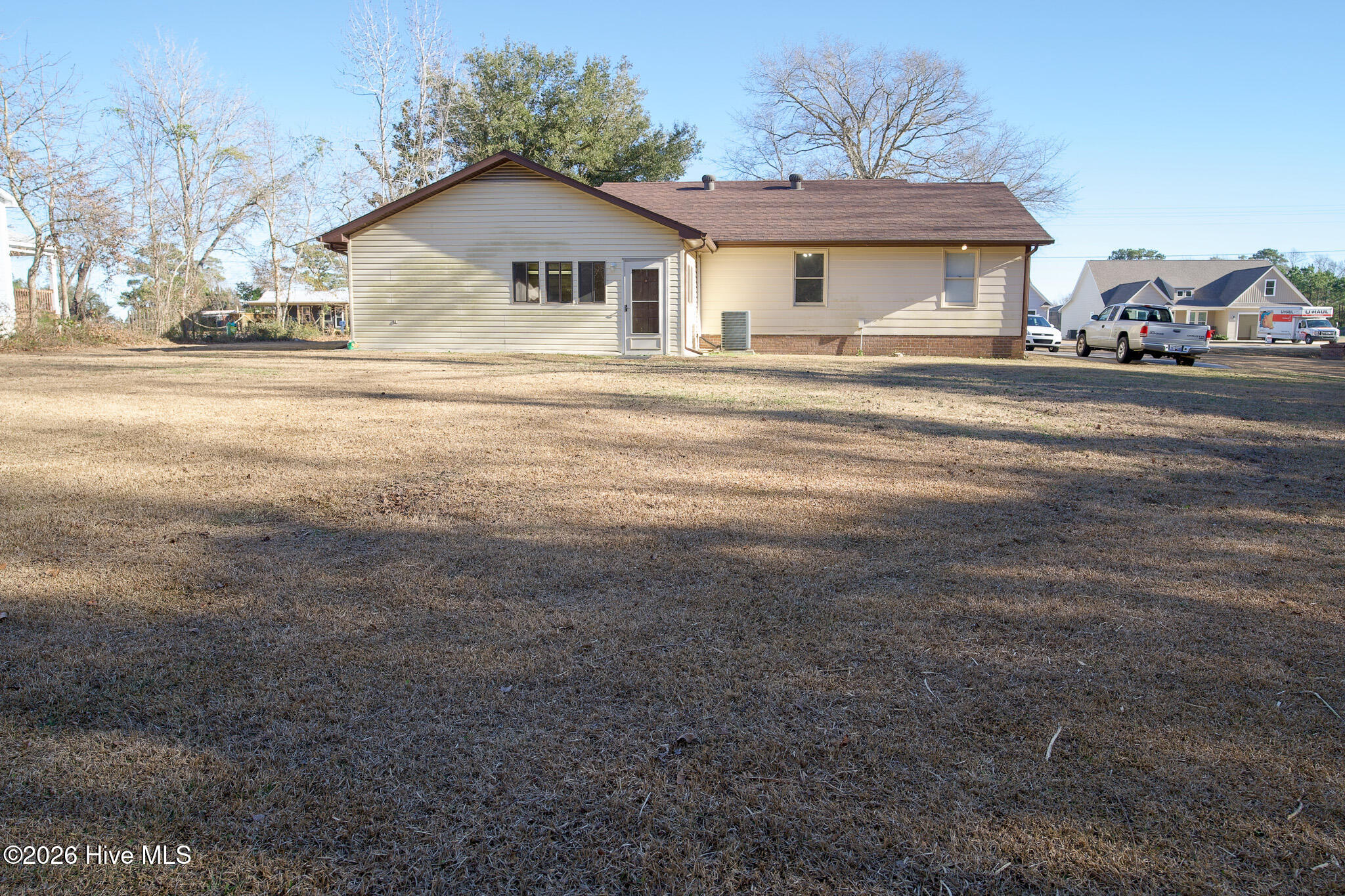 100551193 | Photo 12