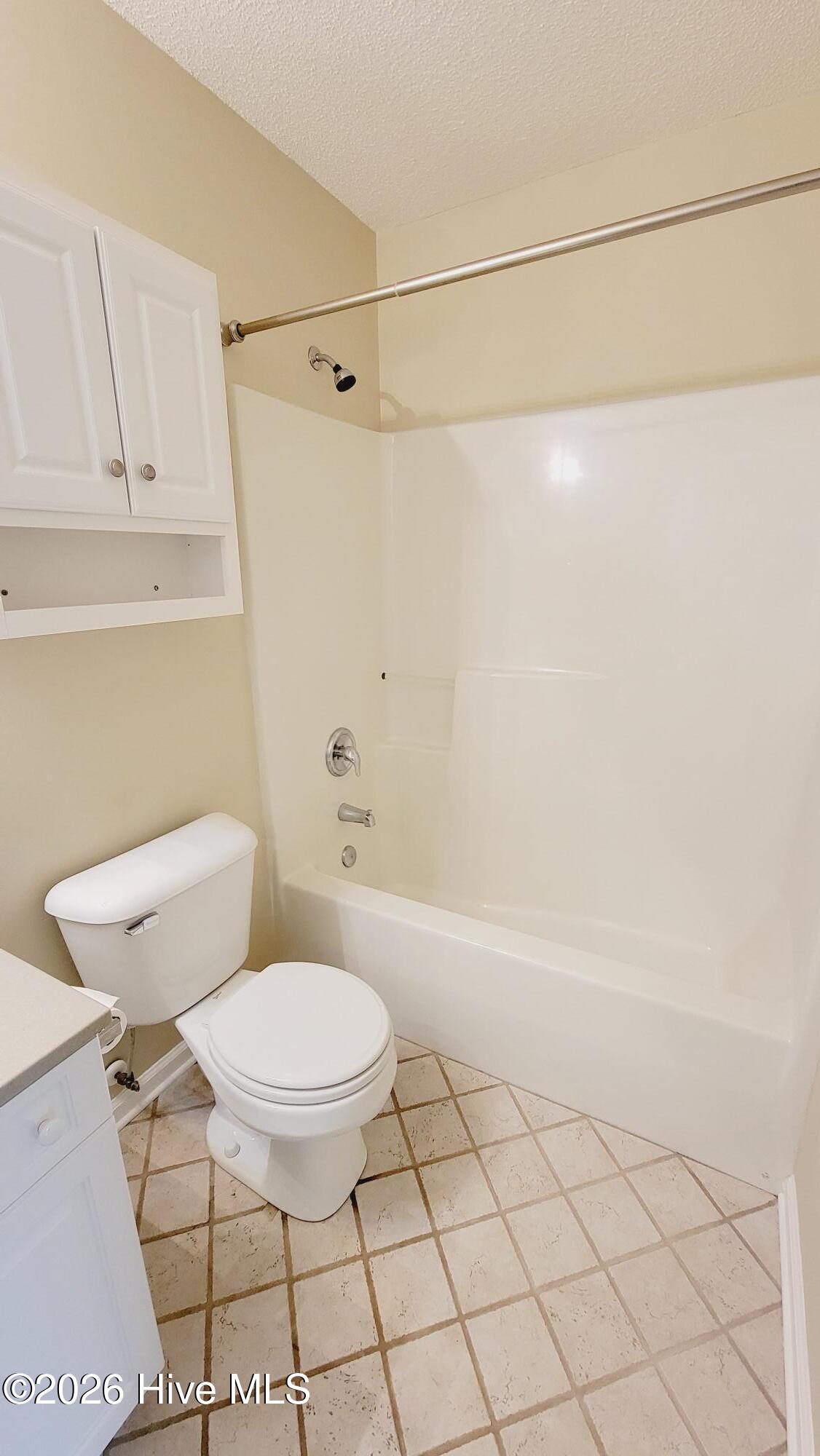 100558224 | Photo 14