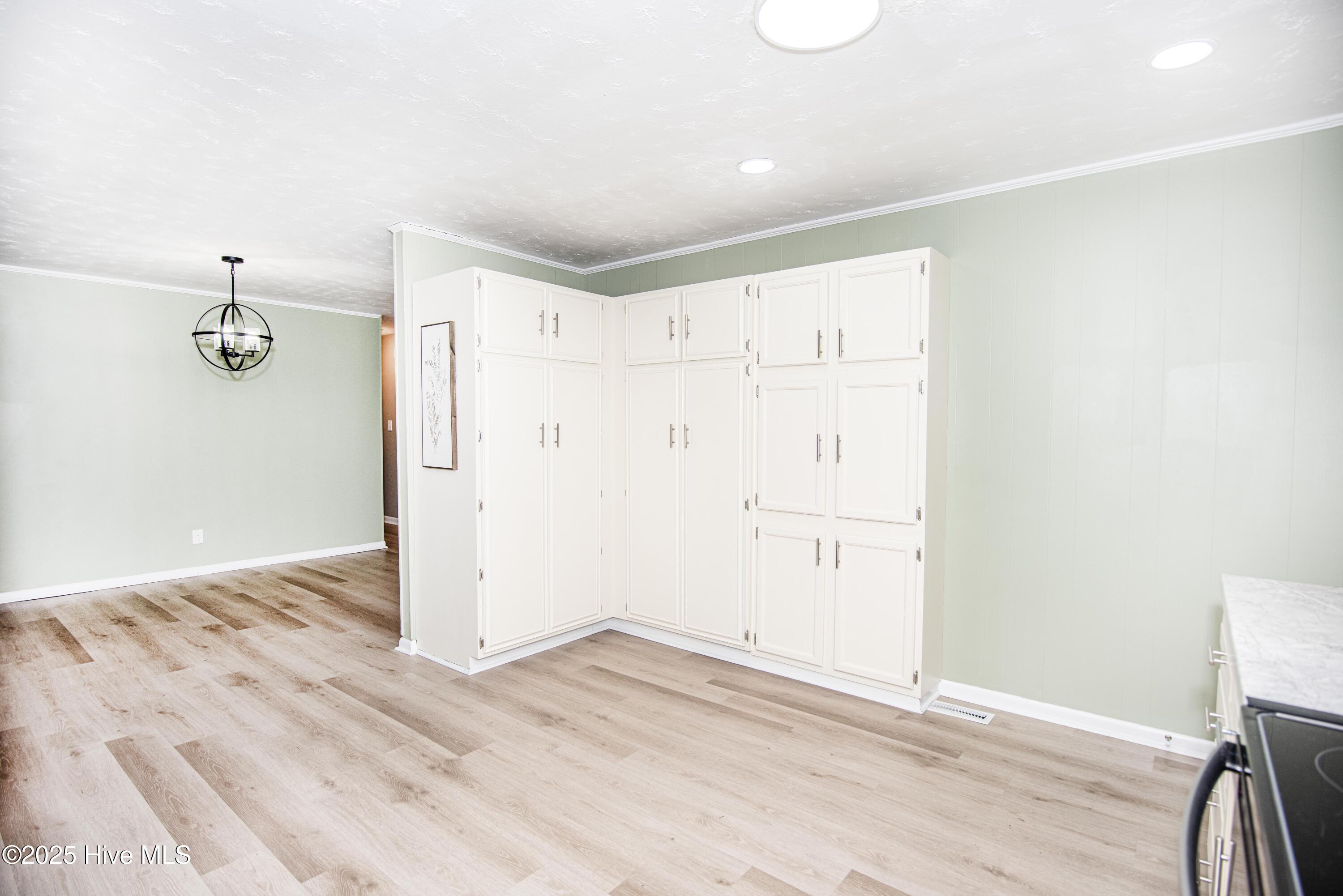 100536196 | Photo 13