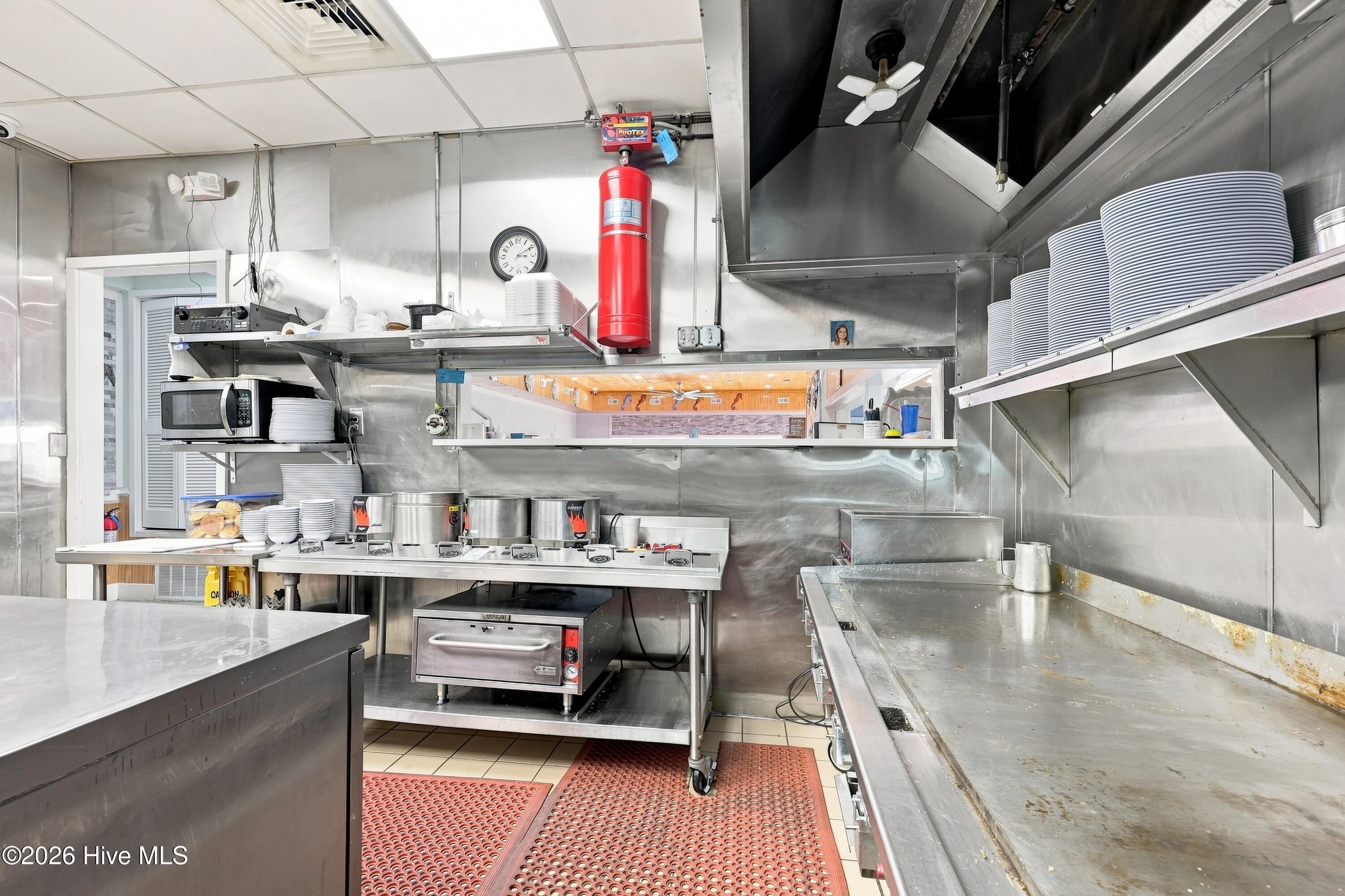 Additional kitchen grills.