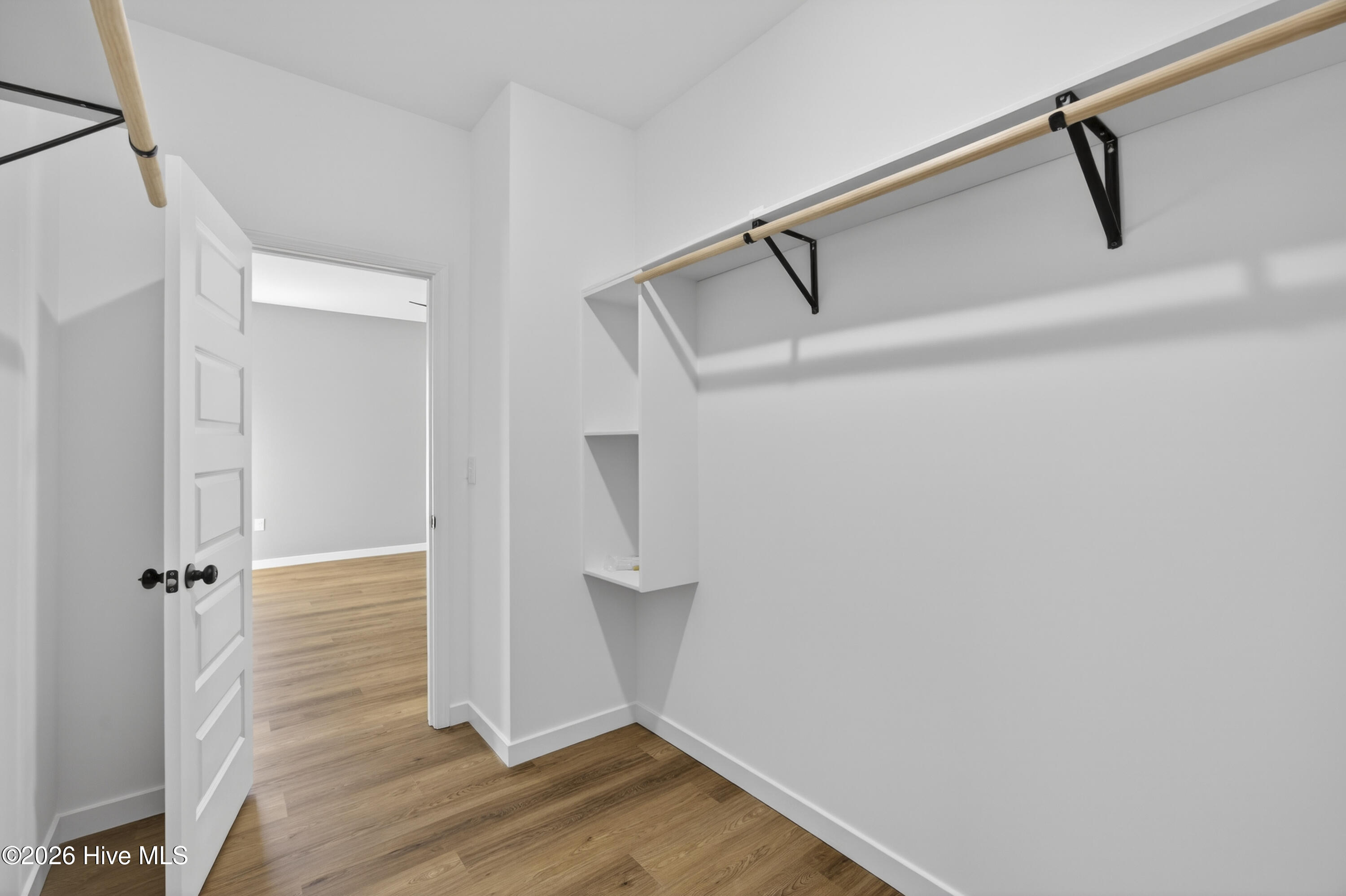 100550006 | Photo 37