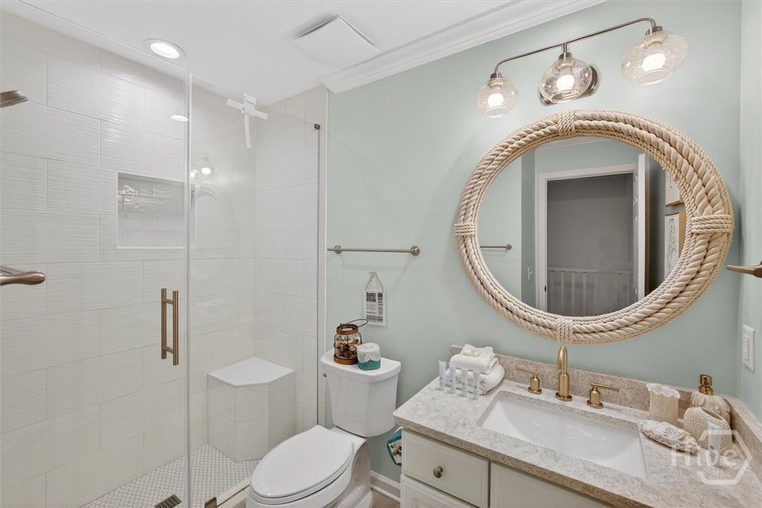 3rd floor guest bath with walk-in tiled shower