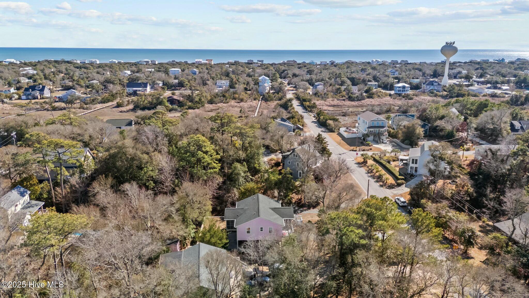 100490035 | Photo 52