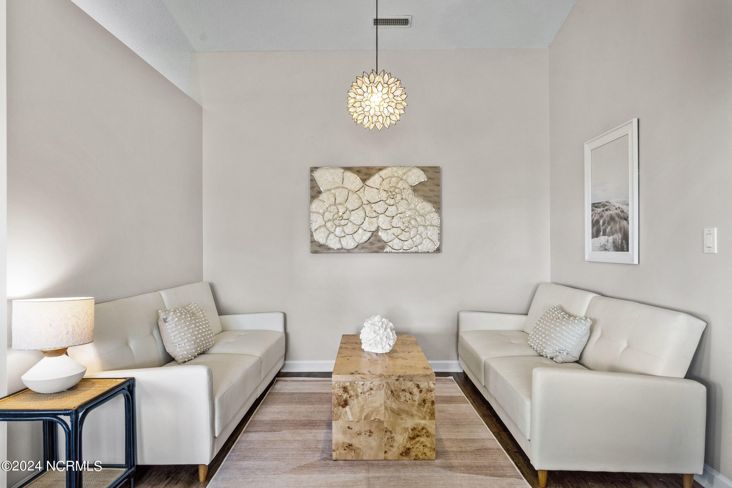 100539951 | Photo 20