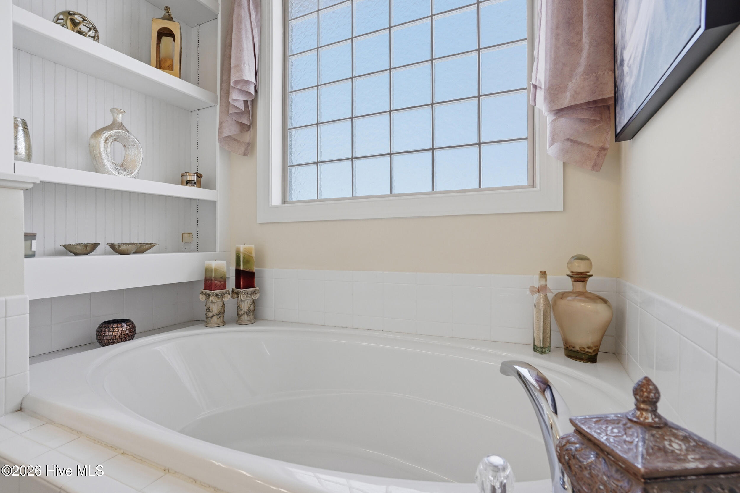 100561149 | Photo 20