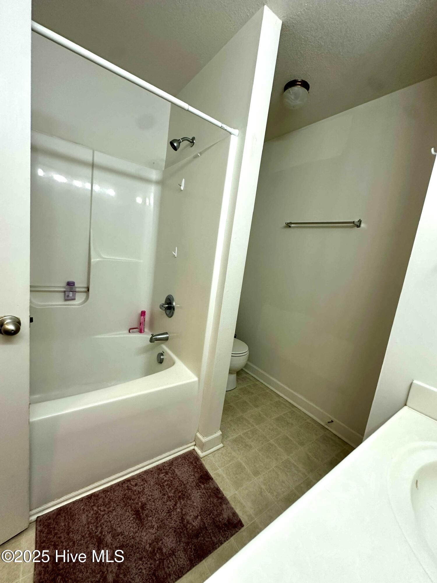 100534613 | Photo 10